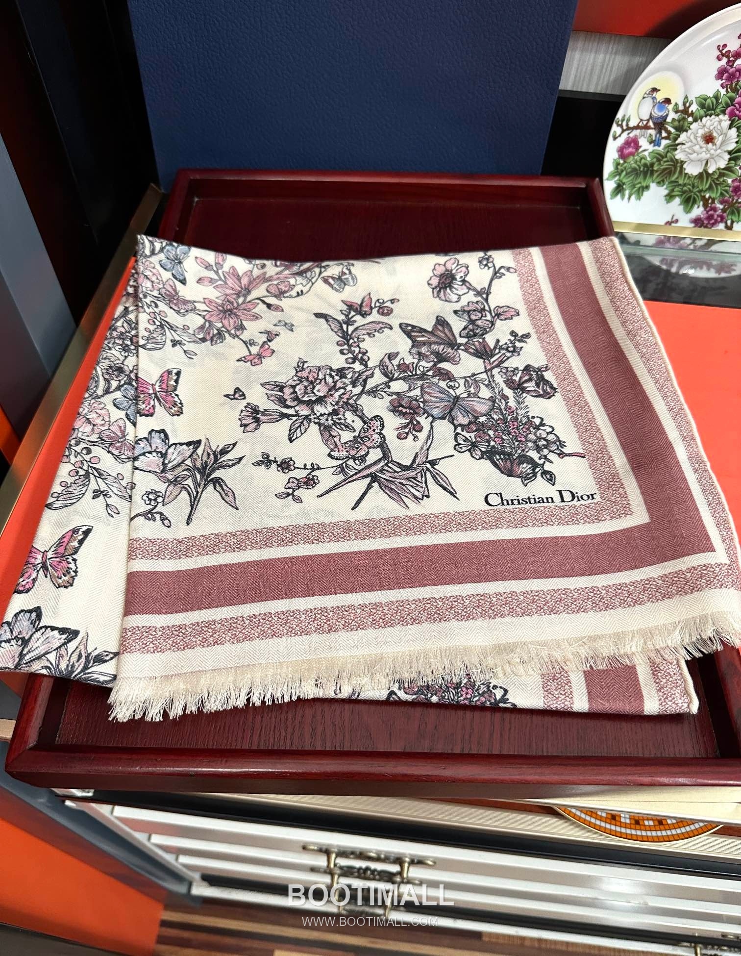 Dior Floral Double-Face Stole Cashmere Scarf 디올 플로럴 더블페이스 숄 캐시미어 스카프 185CM 2