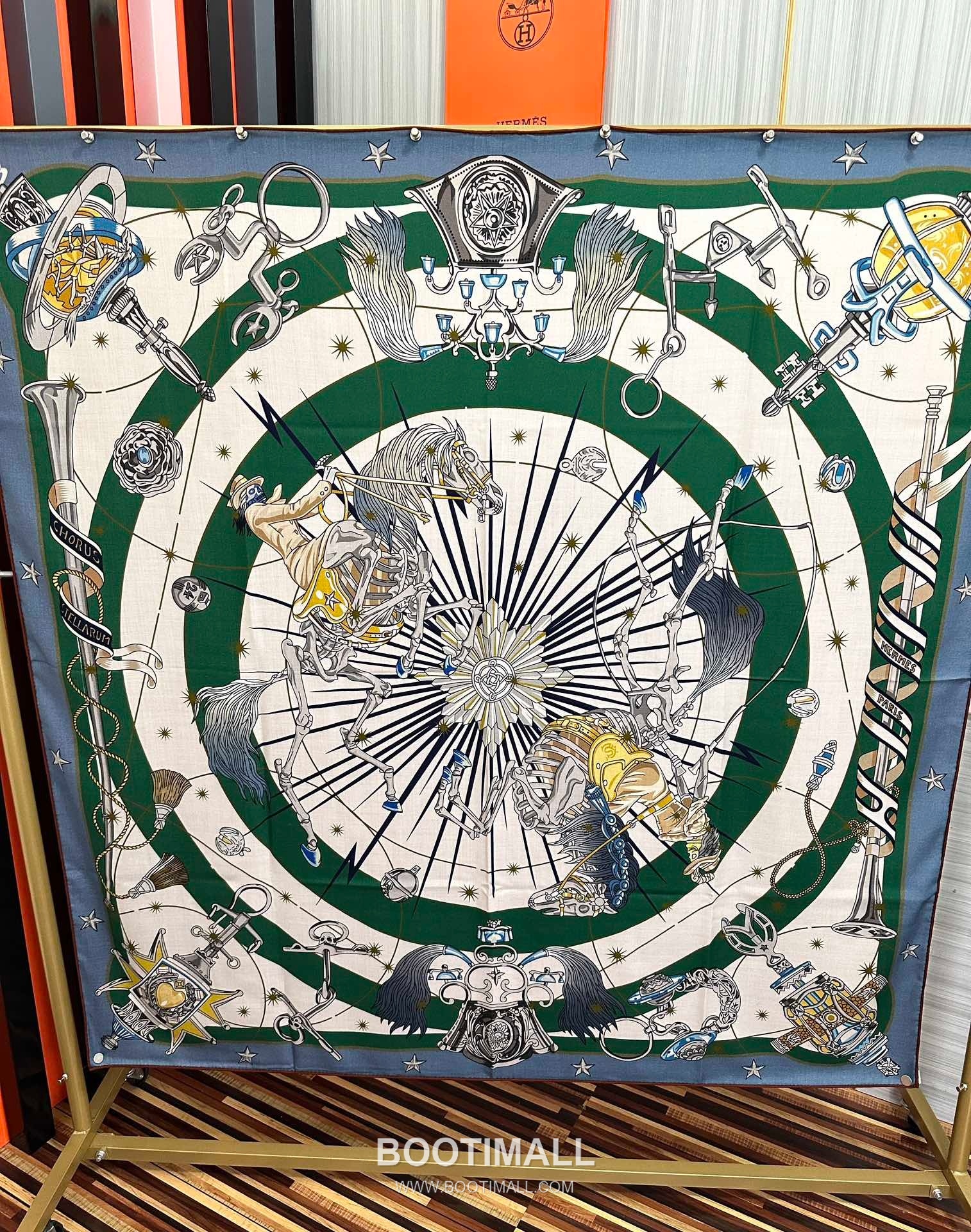 Hermes Starry Chorus Square Silk, Velvet Scarf 에르메스 스타리 코러스 스퀘어 실크, 벨벳 스카프 140CM 8