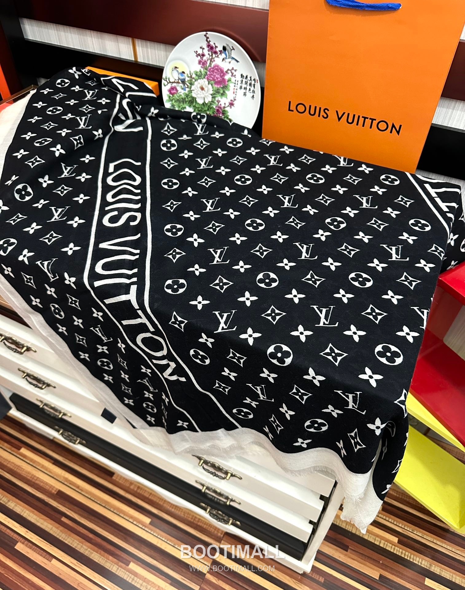 Loewe Double-Face Ring Jacquard Wrap Cashmere Scarf 로에베 더블페이스 링 자카드 랩 캐시미어 스카프 200cm 6