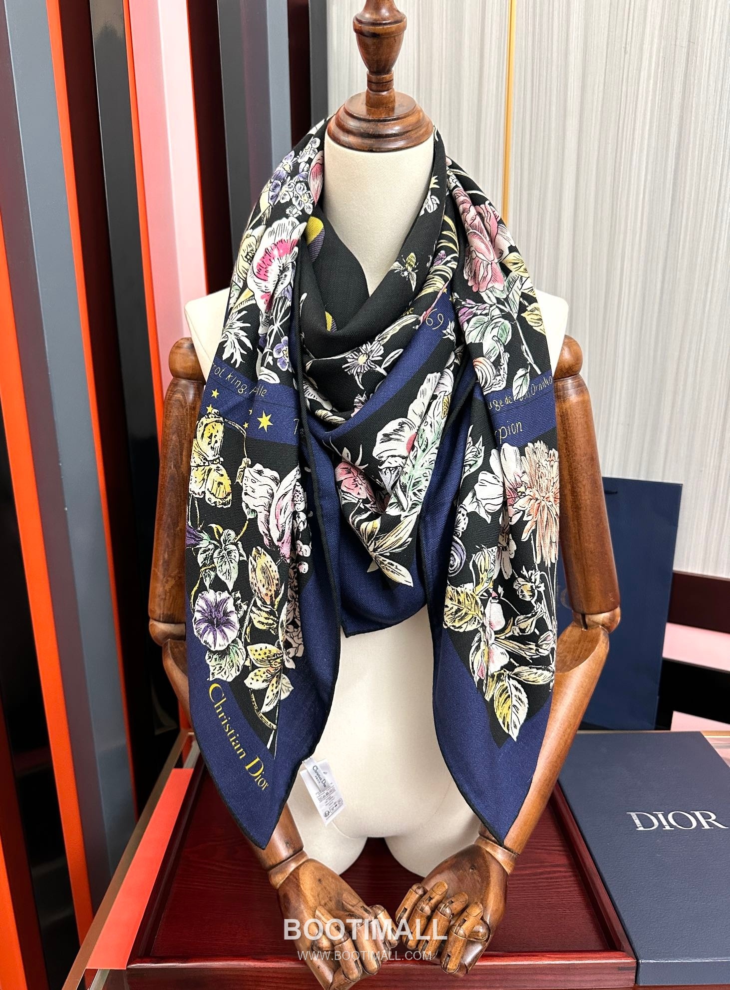 Dior Double-Face Solid 140 Shawl Silk Cashmere Blend 디올 더블페이스 솔리드 140 숄 실크 캐시미어 블렌드 140CM 8