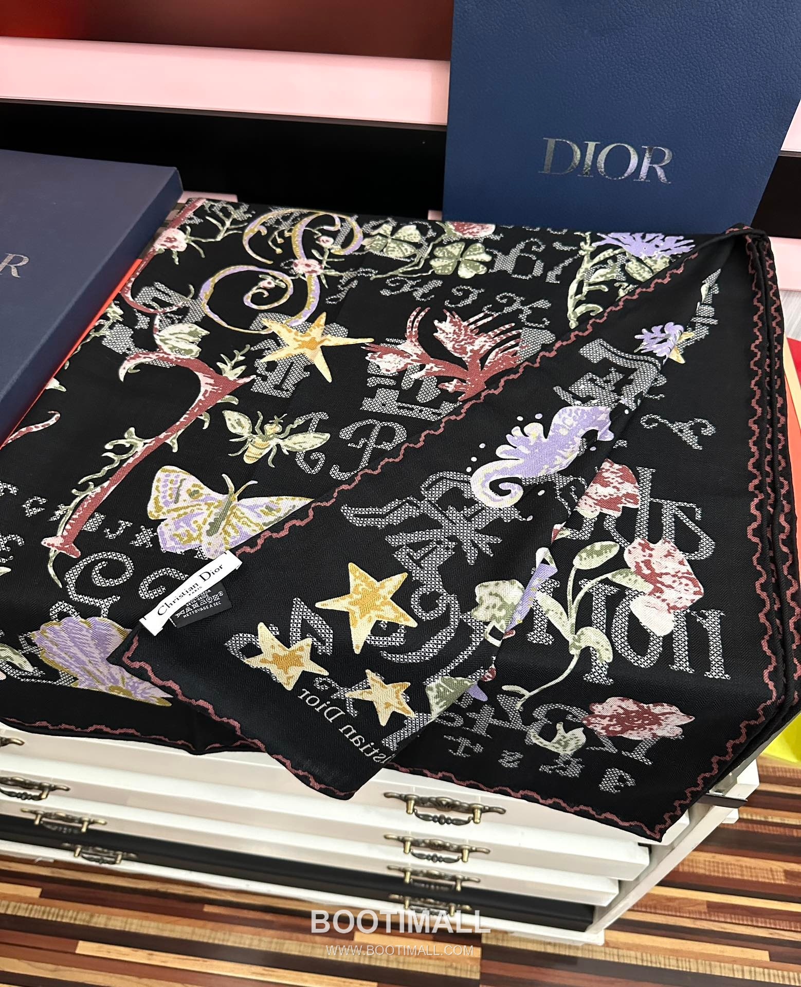 Dior Double-Face Solid 140 Shawl Silk Cashmere Blend 디올 더블페이스 솔리드 140 숄 실크 캐시미어 블렌드 140cm 4