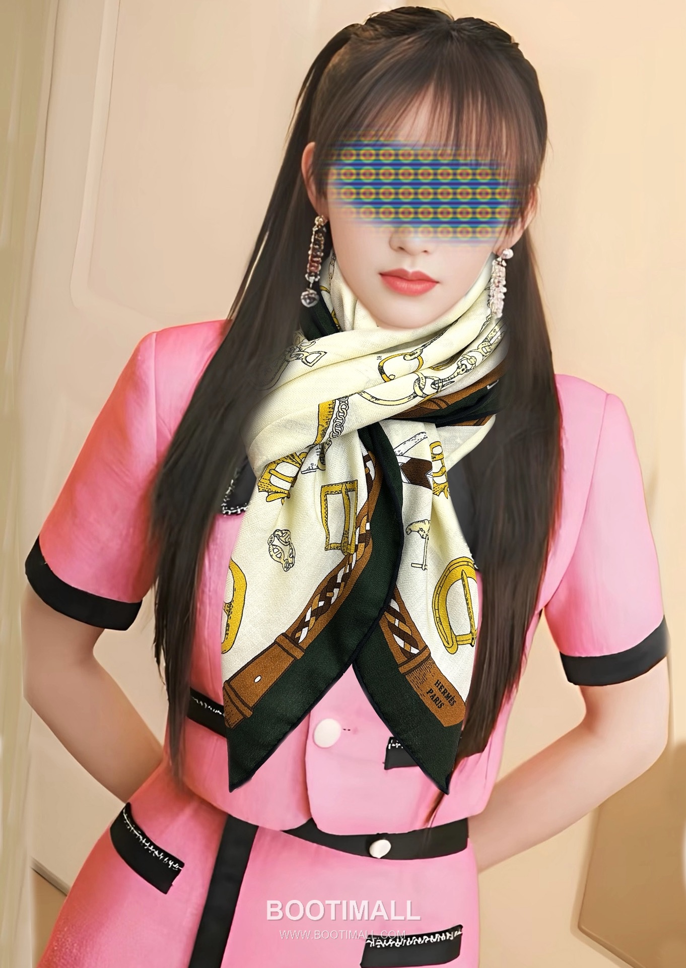 Reversible Tone-on-Tone Square Cashmere Silk Blend Scarf 리버서블 톤온톤 스퀘어 캐시미어 실크 블렌드 스카프 140CM 1