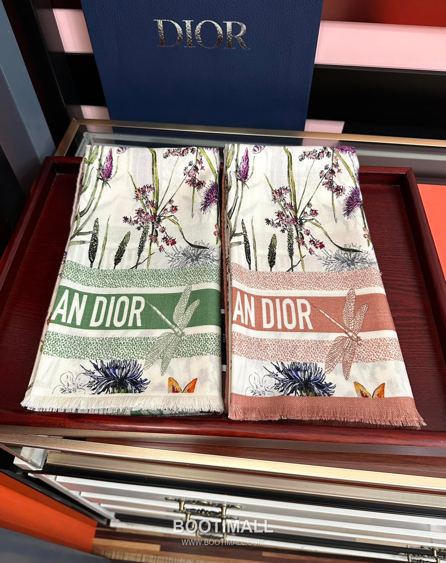 Dior Reversible Solid Fringe Stole Cashmere Scarf 디올 리버서블 솔리드 프린지 스톨 캐시미어 스카프 185CM 2