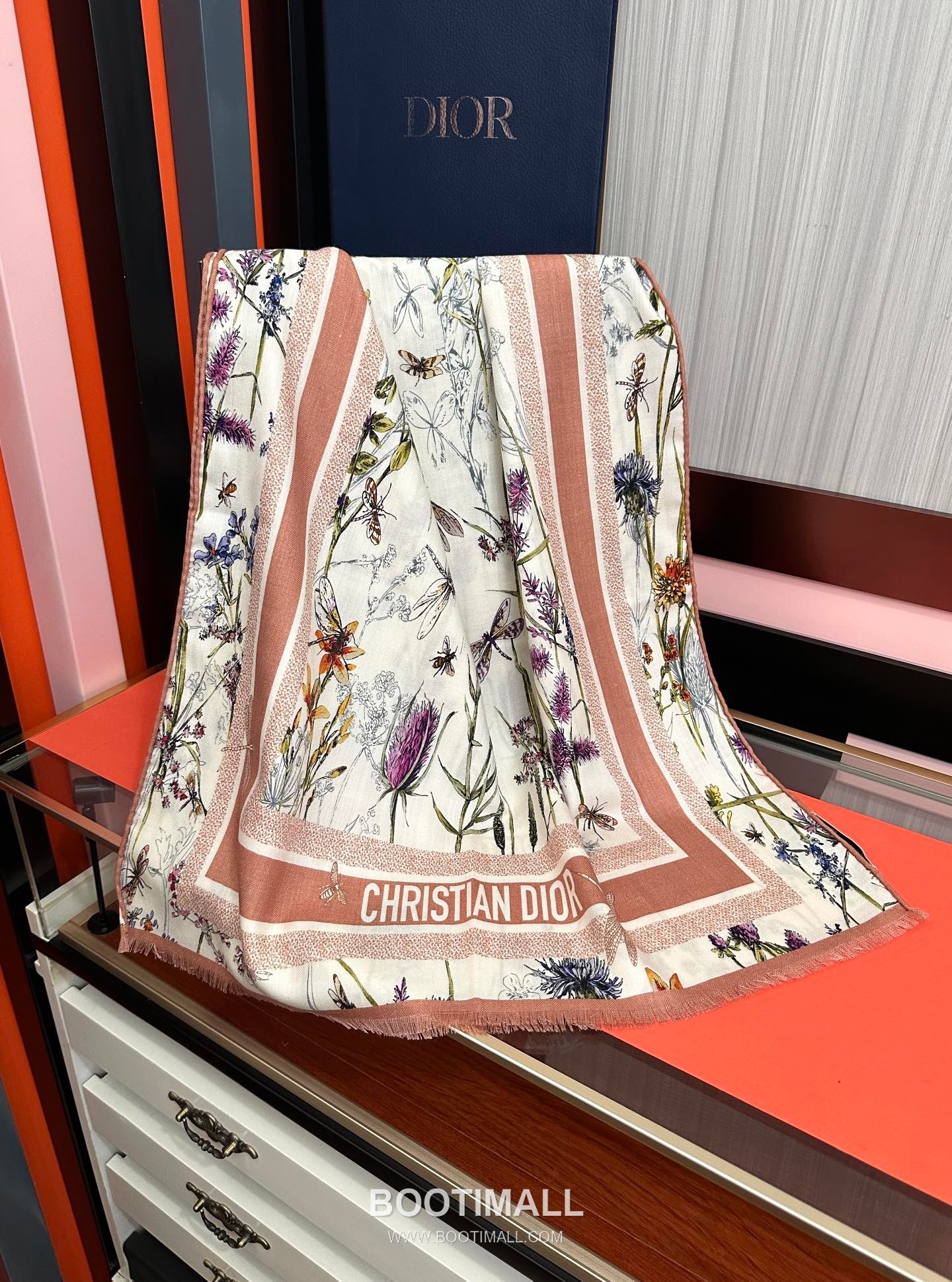 Dior Reversible Solid Scarf 185CM Cashmere 디올 리버서블 솔리드 스카프 185CM 캐시미어 185CM 6