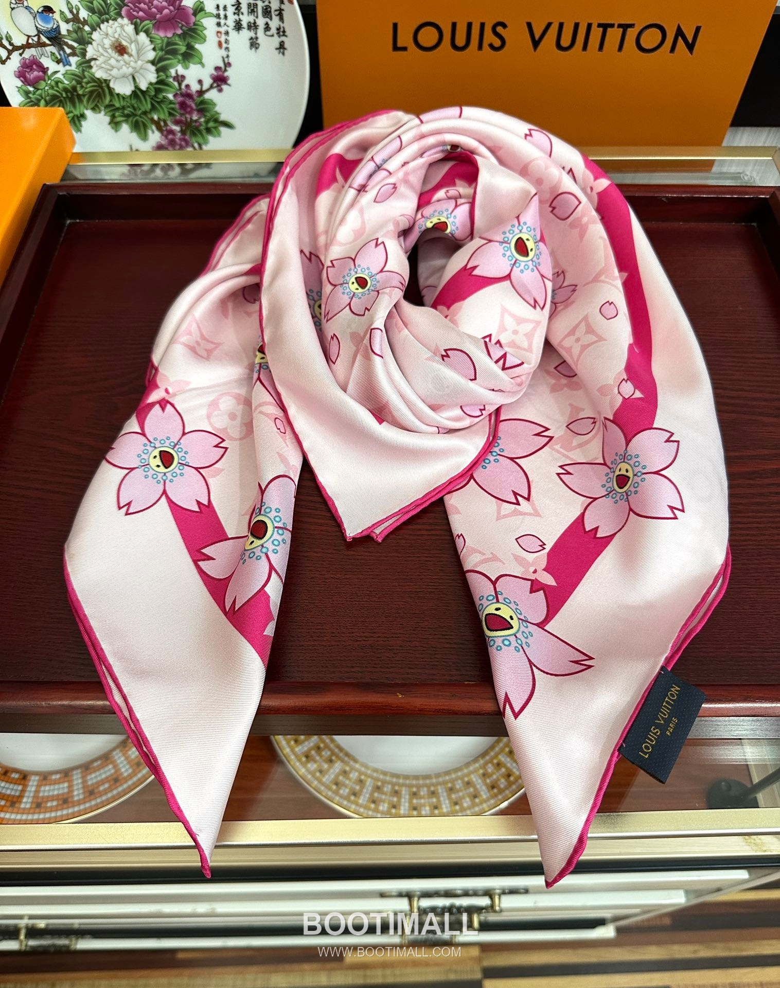 Loewe Sunflower 90 Square Silk Scarf 로에베 선플라워 90 스퀘어 실크 스카프 90CM 3