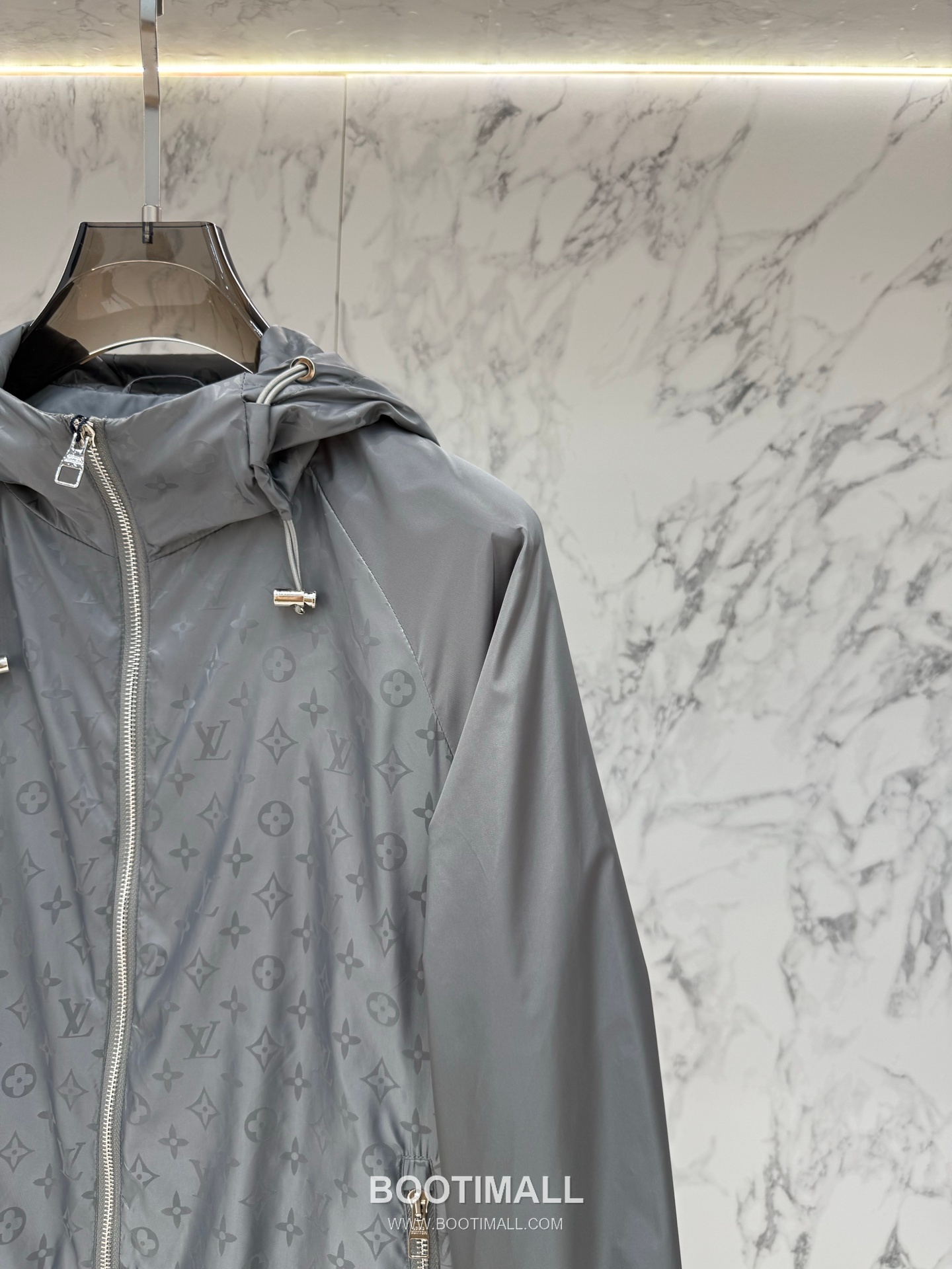 Louis Vuitton Monogram Hooded Jacket Black 루이비통 모노그램 후드 재킷 블랙 6