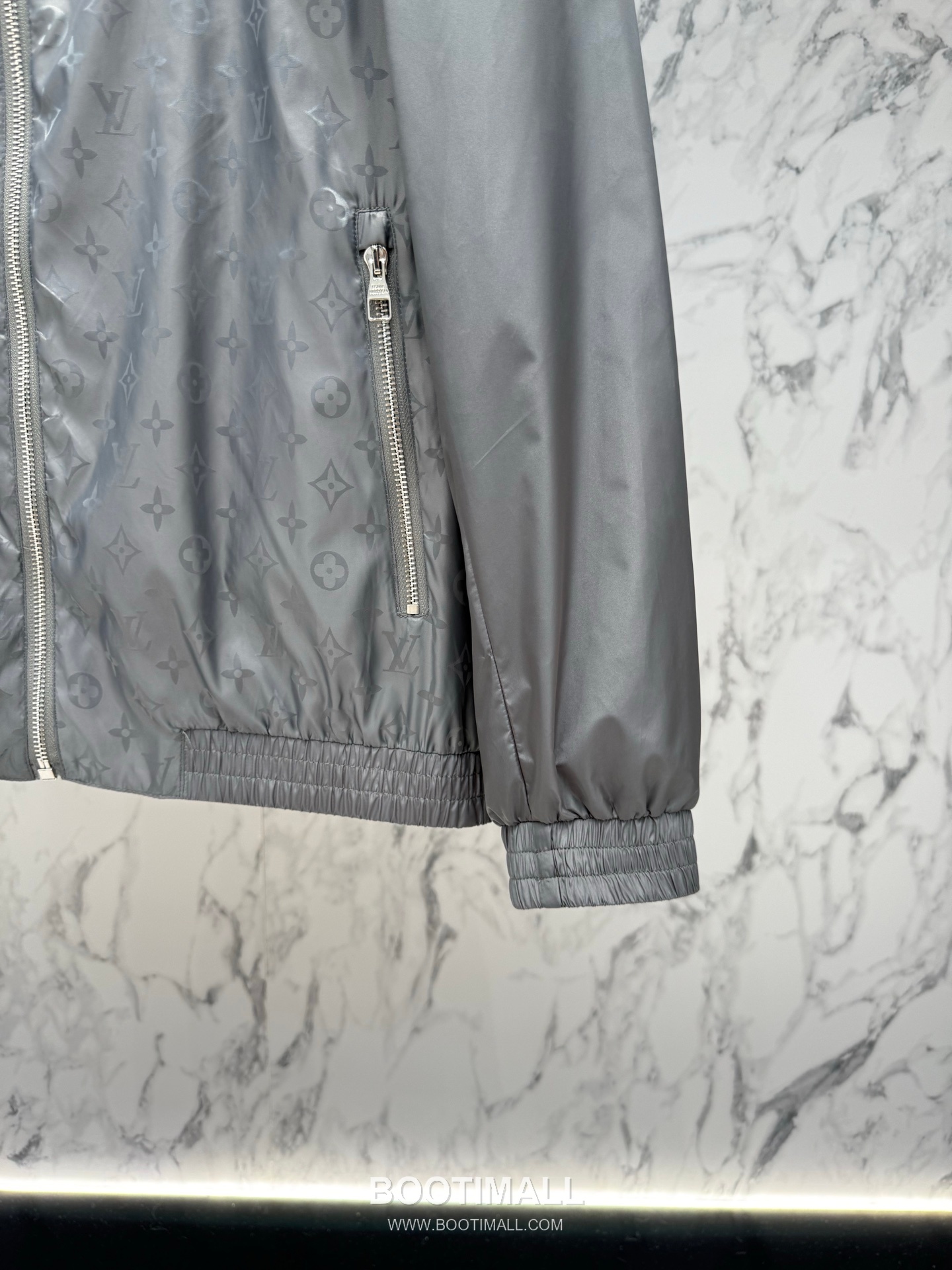 Louis Vuitton Monogram Hooded Jacket Black 루이비통 모노그램 후드 재킷 블랙 7