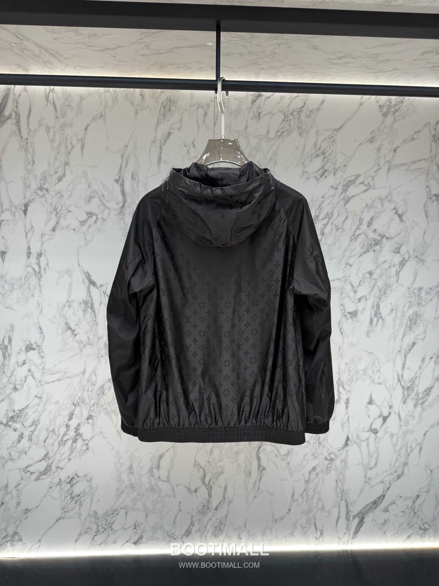 Louis Vuitton Monogram Hooded Jacket Black 루이비통 모노그램 후드 재킷 블랙 3