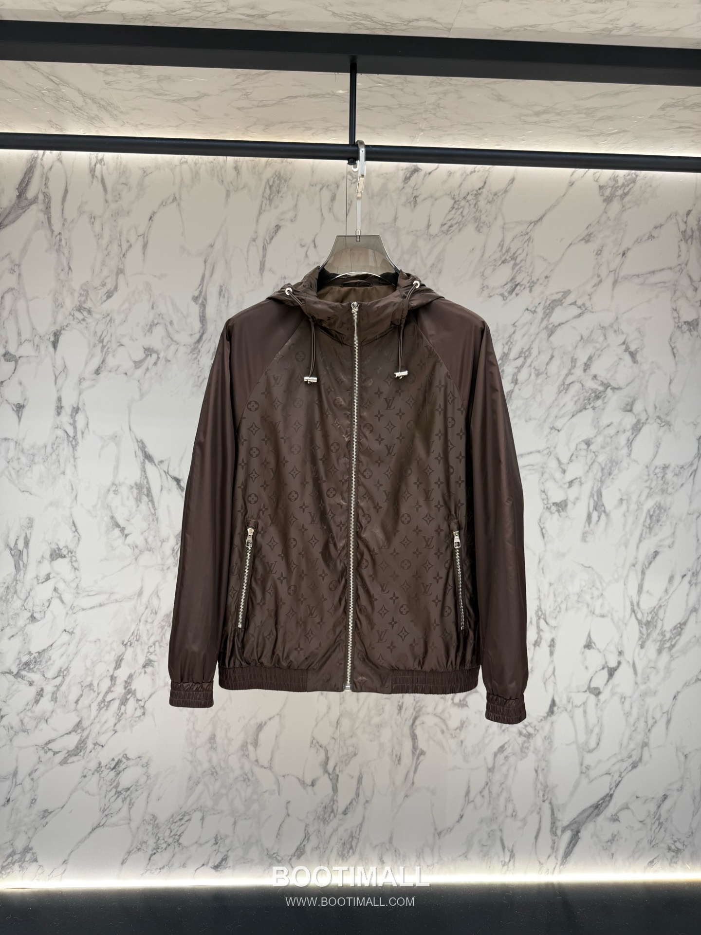 Louis Vuitton Monogram Hooded Jacket Black 루이비통 모노그램 후드 재킷 블랙 1