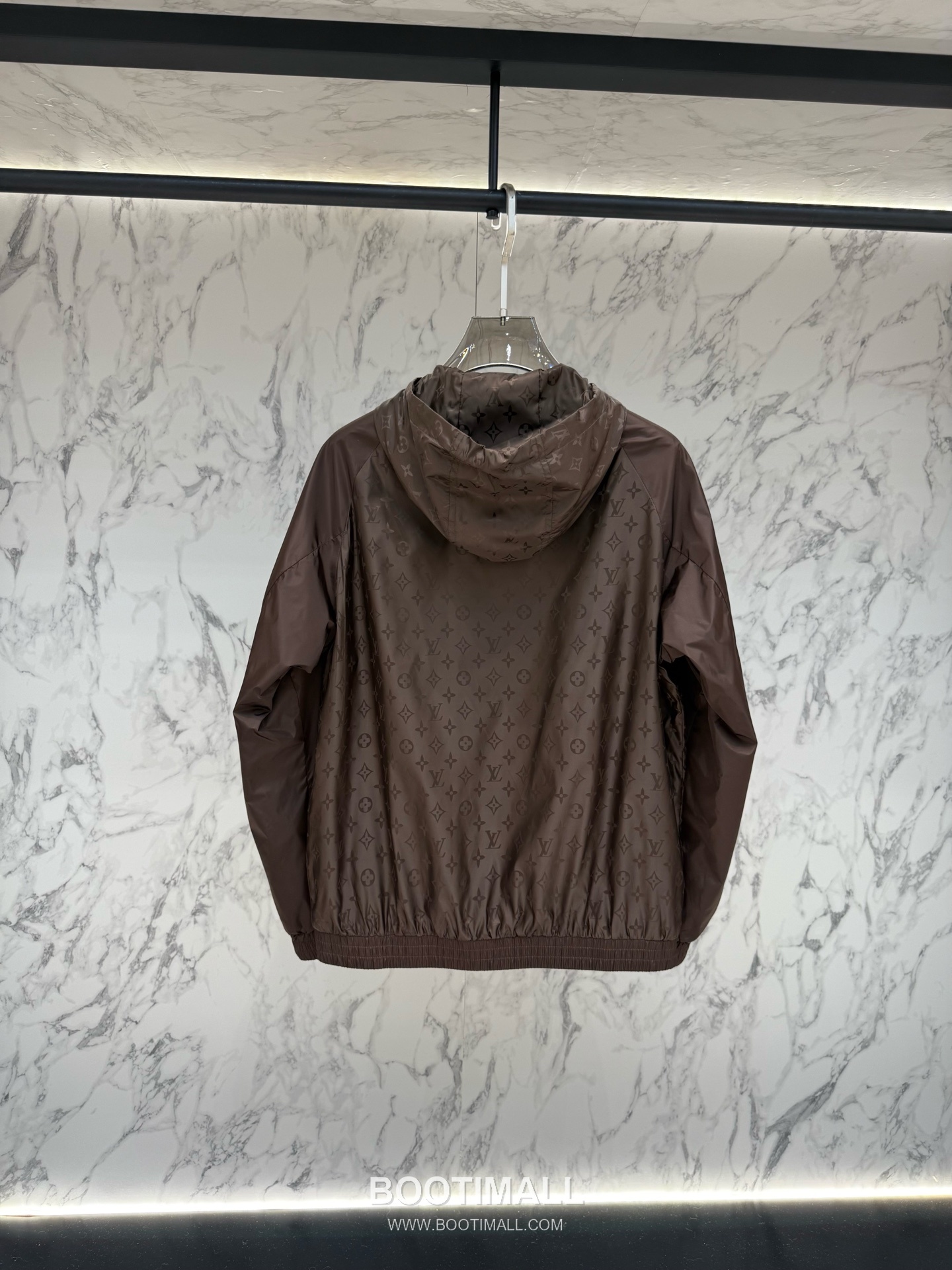 Louis Vuitton Monogram Hooded Jacket Black 루이비통 모노그램 후드 재킷 블랙 3