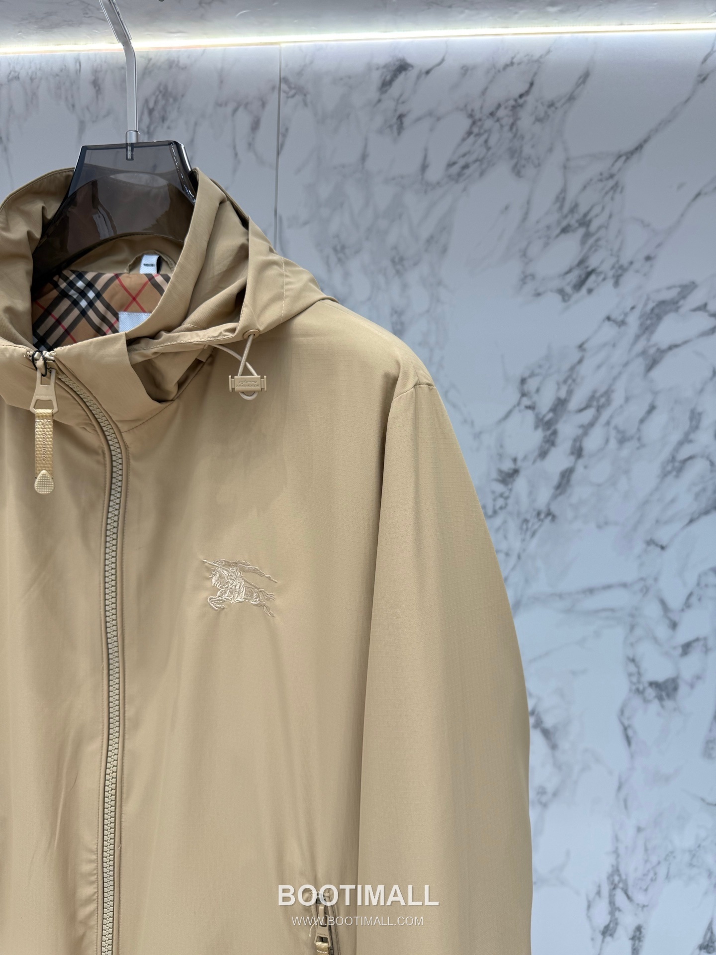 Burberry Structured Cut Jacket Black 버버리 구조적 컷 자켓 블랙 4