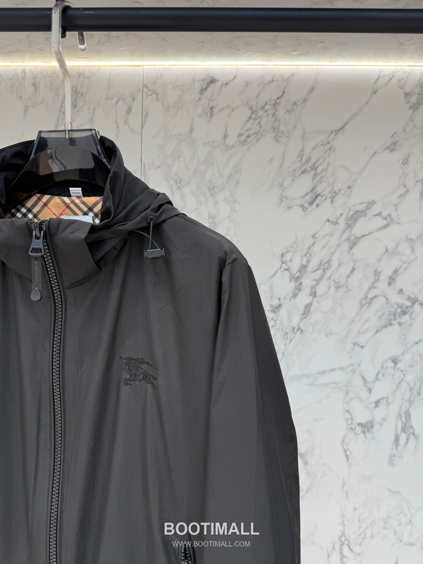 Burberry Structured Cut Jacket Black 버버리 구조적 컷 자켓 블랙 6