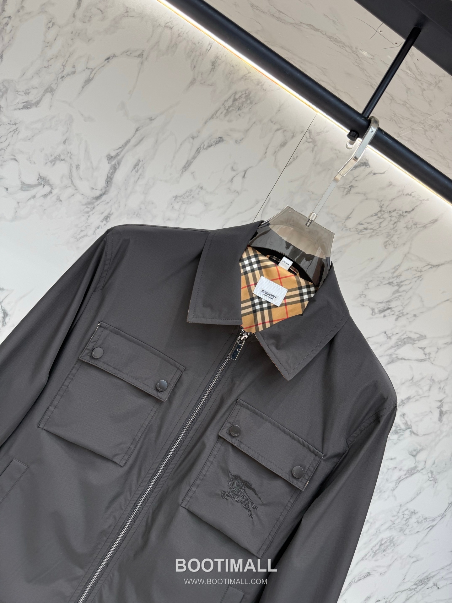 Burberry Structured Cut Jacket Black 버버리 구조적 컷 자켓 블랙 4