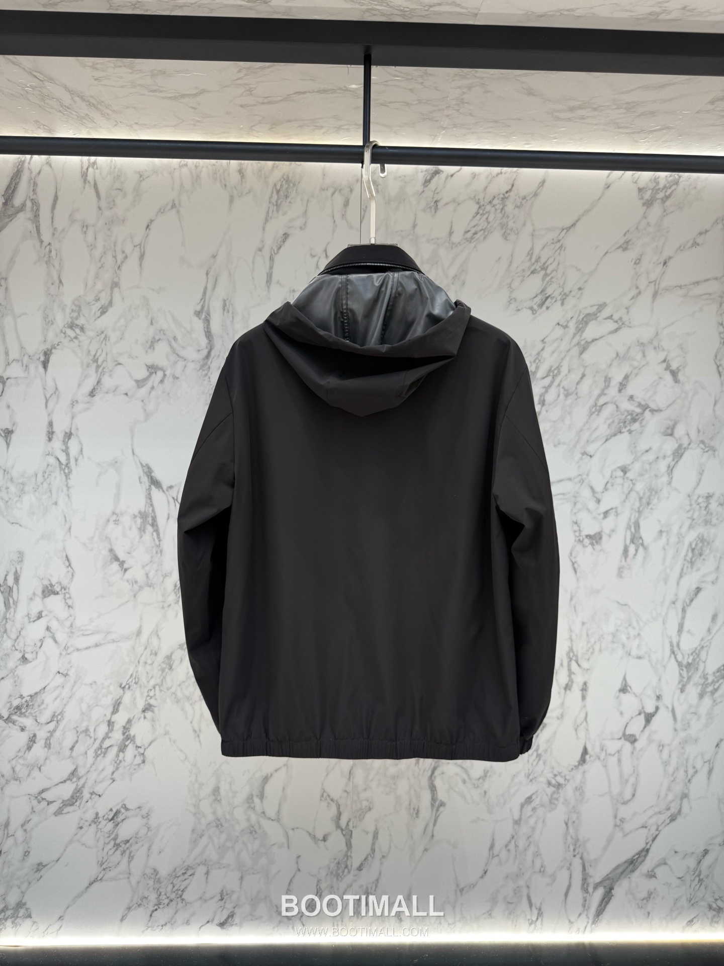 Loro Piana Spring Tailored Hooded Outerwear Black Windbreaker 로로피아나 스프링 테일러드 후드 아우터 블랙 바람막이 3