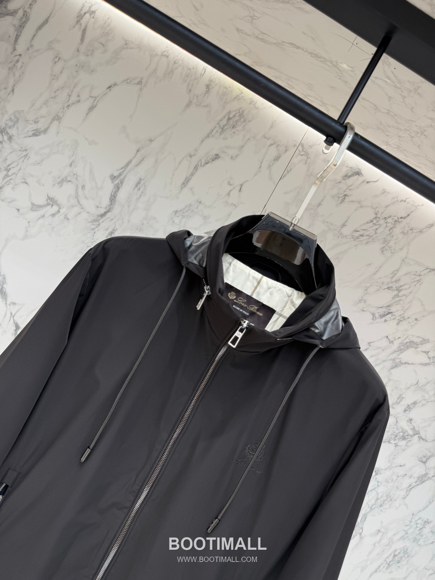 Loro Piana Spring Tailored Hooded Outerwear Black Windbreaker 로로피아나 스프링 테일러드 후드 아우터 블랙 바람막이 4