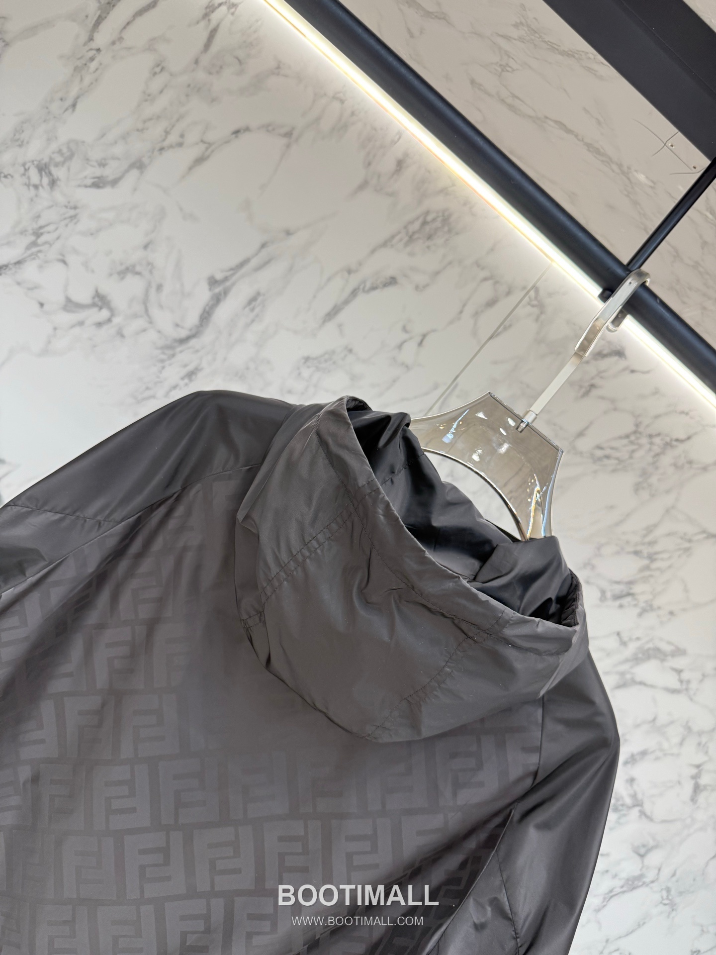 Fendi FF Jacquard Hooded Black Windbreaker 펜디 FF 자카드 후드 블랙 바람막이 9