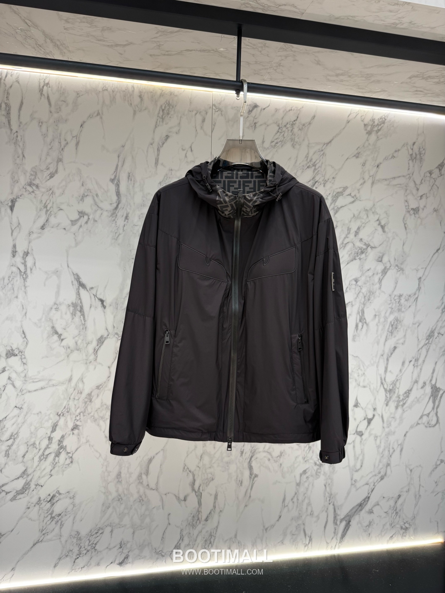 Fendi FF Jacquard Hooded Black Windbreaker 펜디 FF 자카드 후드 블랙 바람막이 1