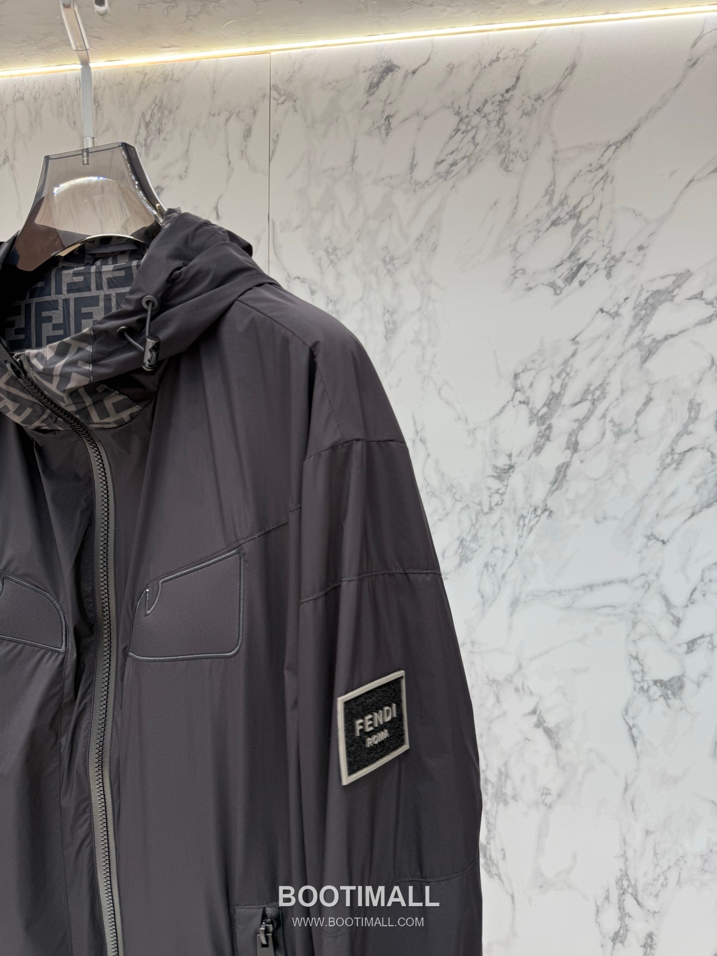 Fendi FF Jacquard Hooded Black Windbreaker 펜디 FF 자카드 후드 블랙 바람막이 6