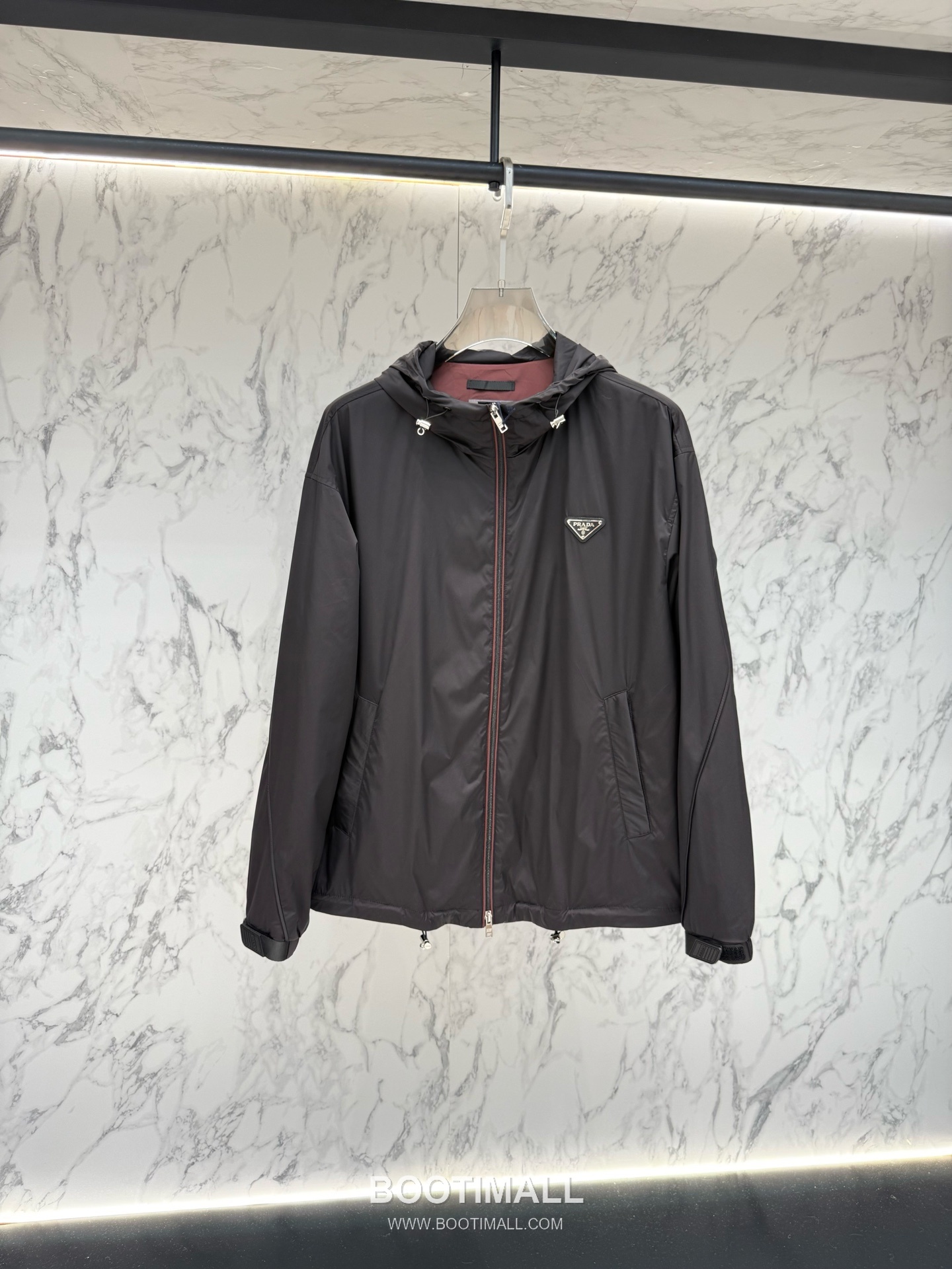 Prada Triangle Logo Hooded Jacket Gray 프라다 트라이앵글 로고 후드 재킷 그레이 1