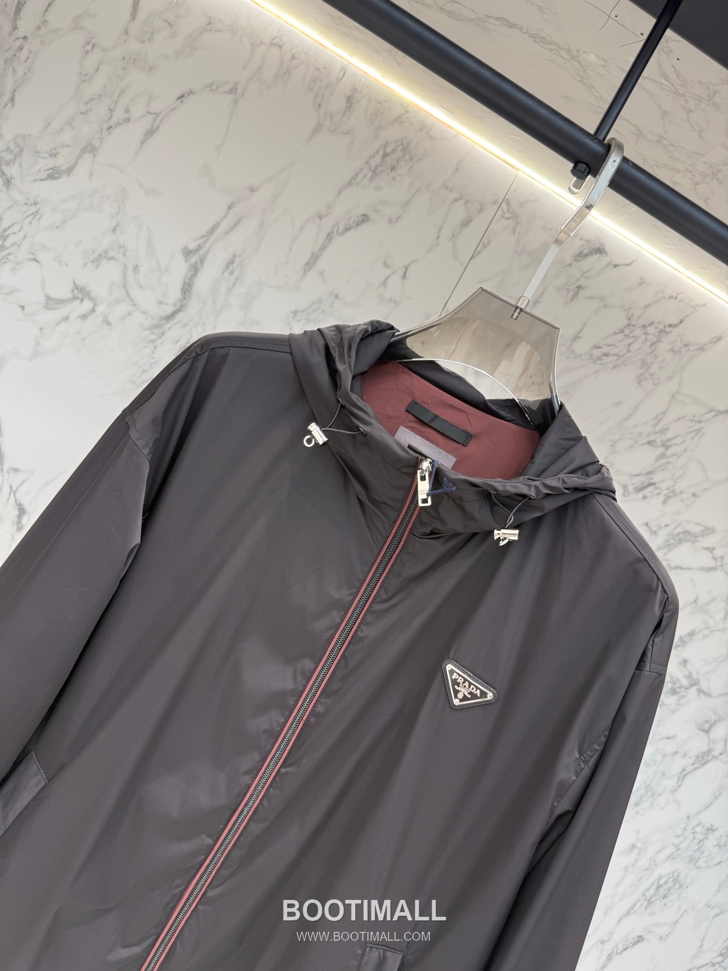 Prada Triangle Logo Hooded Jacket Gray 프라다 트라이앵글 로고 후드 재킷 그레이 4