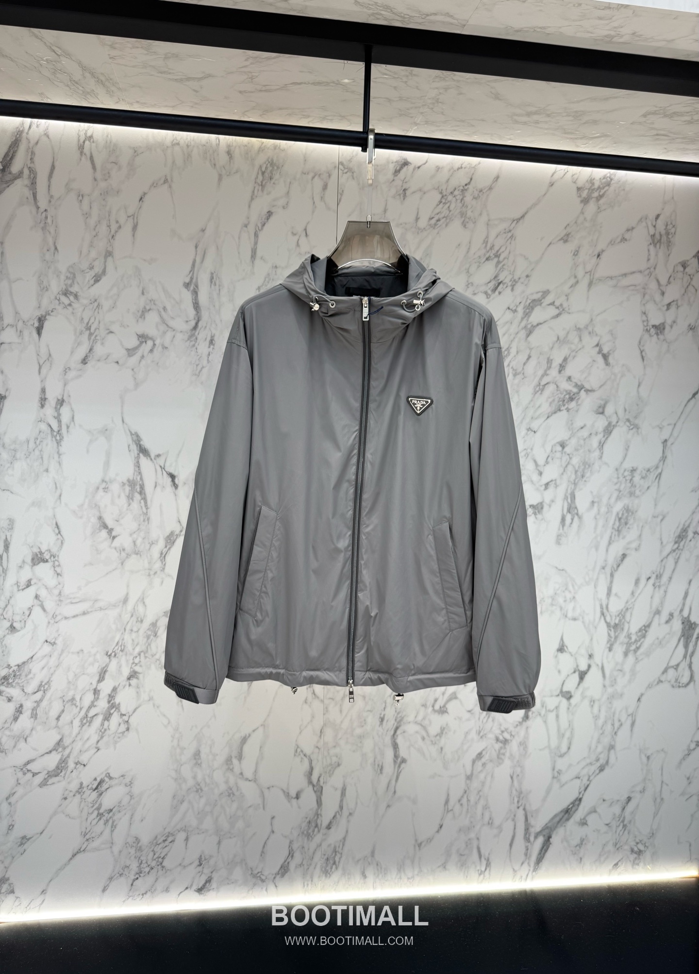Prada Triangle Logo Hooded Jacket Gray 프라다 트라이앵글 로고 후드 재킷 그레이 1