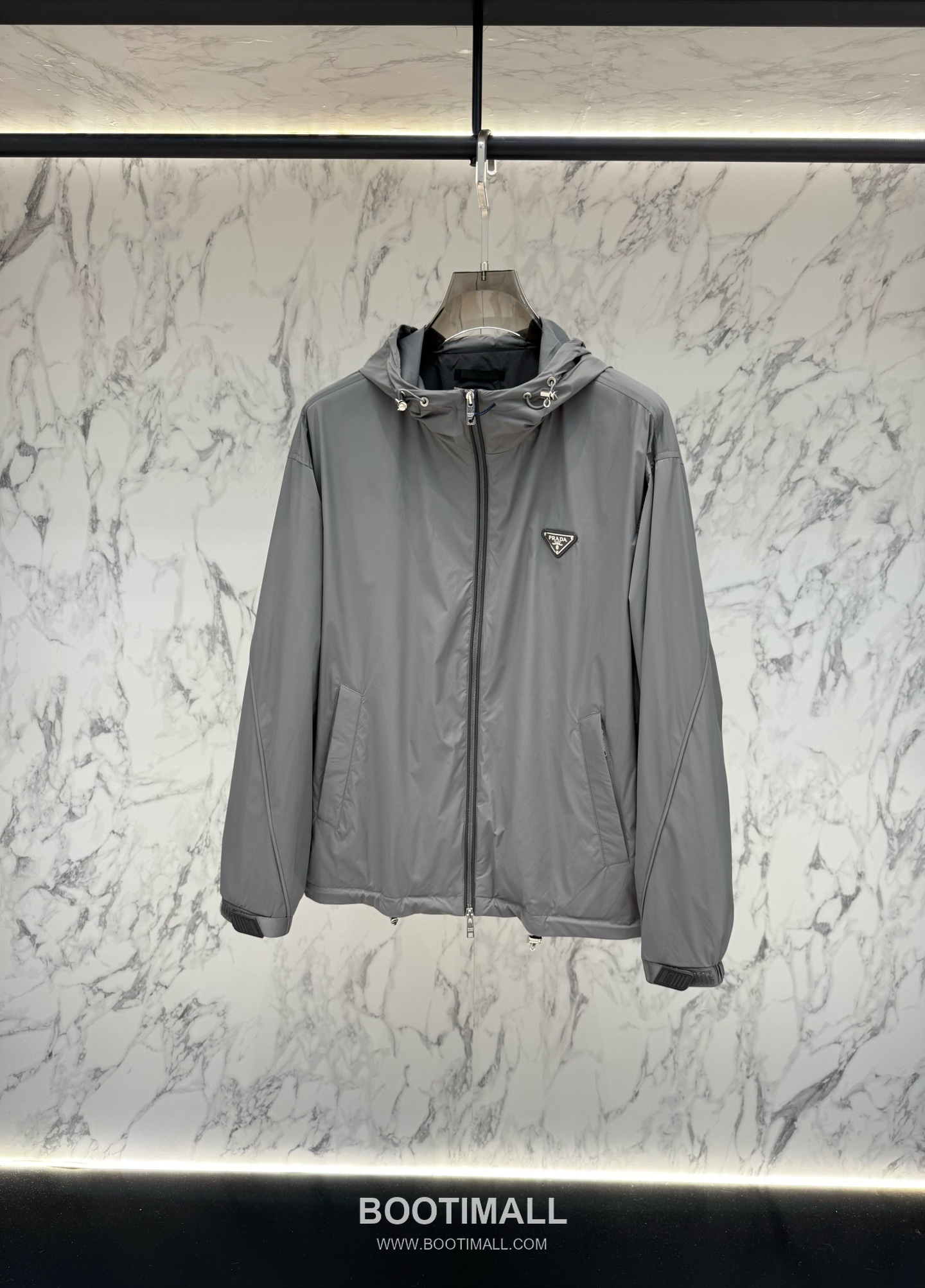 Prada Triangle Logo Hooded Jacket Gray 프라다 트라이앵글 로고 후드 재킷 그레이 5