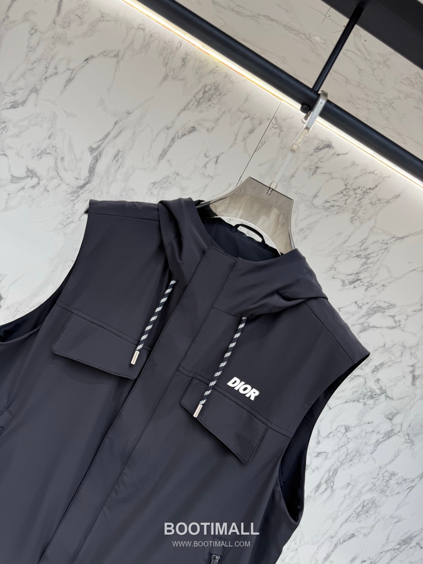 Dior Hooded Utility Khaki Windbreaker 디올 후드 유틸리티 카키 바람막이 4