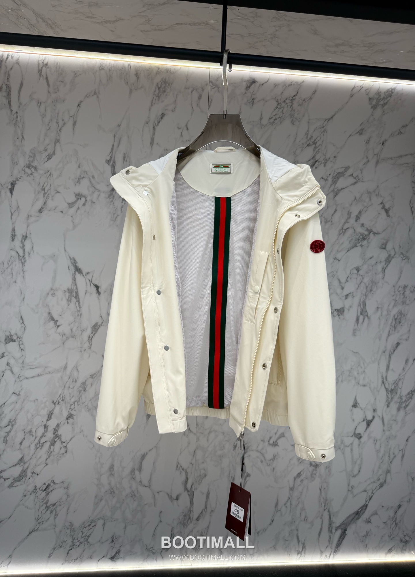 Gucci Logo Patch Hooded Outerwear White Windbreaker 구찌 로고 패치 후드 아우터 화이트 바람막이 6