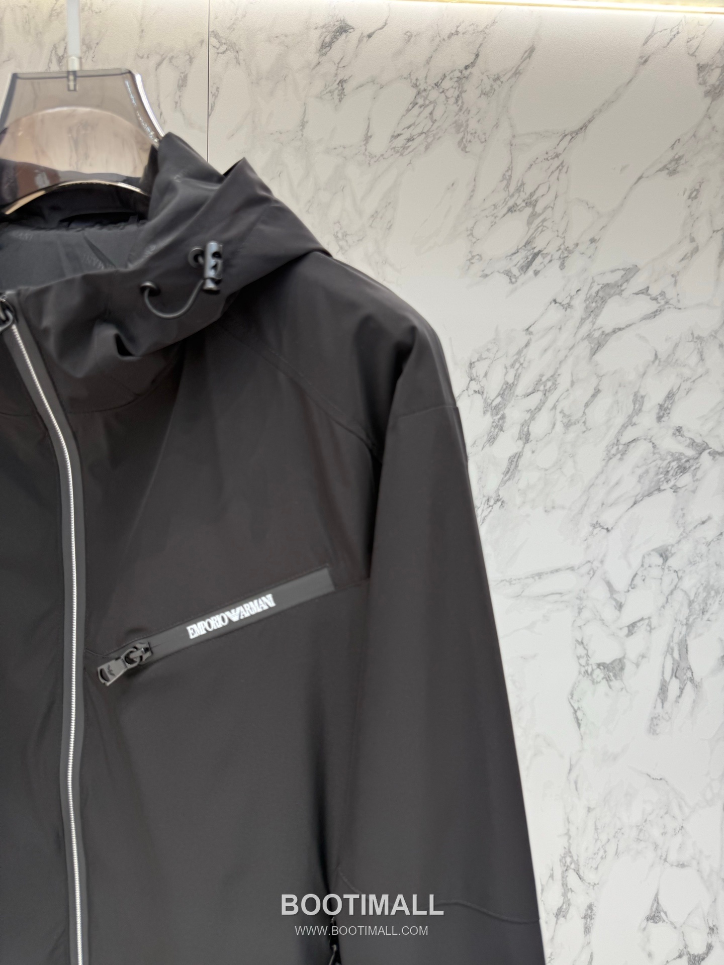 Prada SS26 Structured Tailored Lightweight Jacket 프라다 SS26 구조적 테일러드 라이트 재킷 6