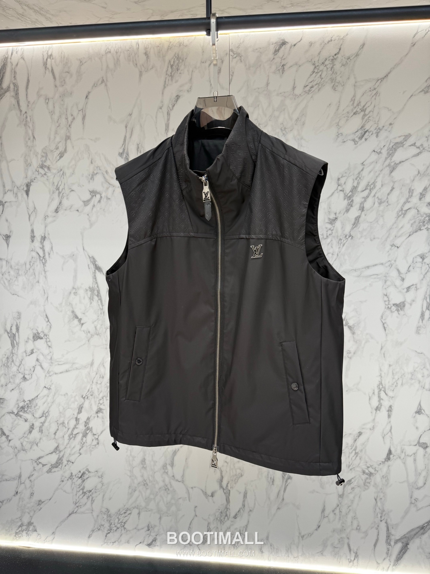 Louis Vuitton Monogram Hooded Jacket Black 루이비통 모노그램 후드 재킷 블랙 5