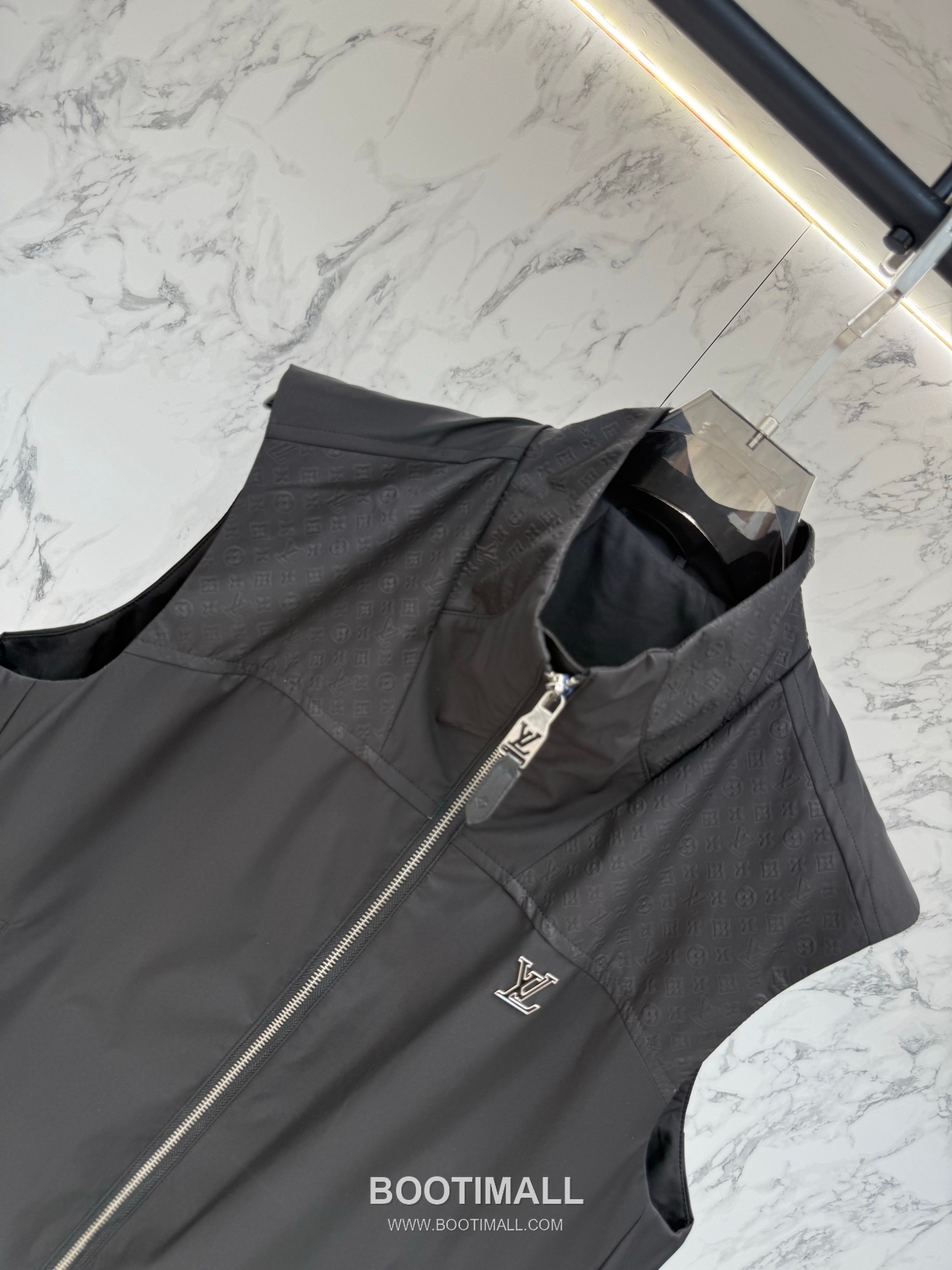 Louis Vuitton Monogram Hooded Jacket Black 루이비통 모노그램 후드 재킷 블랙 7