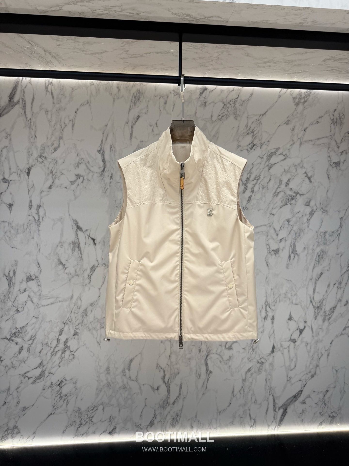 Louis Vuitton Monogram Hooded Jacket Black 루이비통 모노그램 후드 재킷 블랙 1