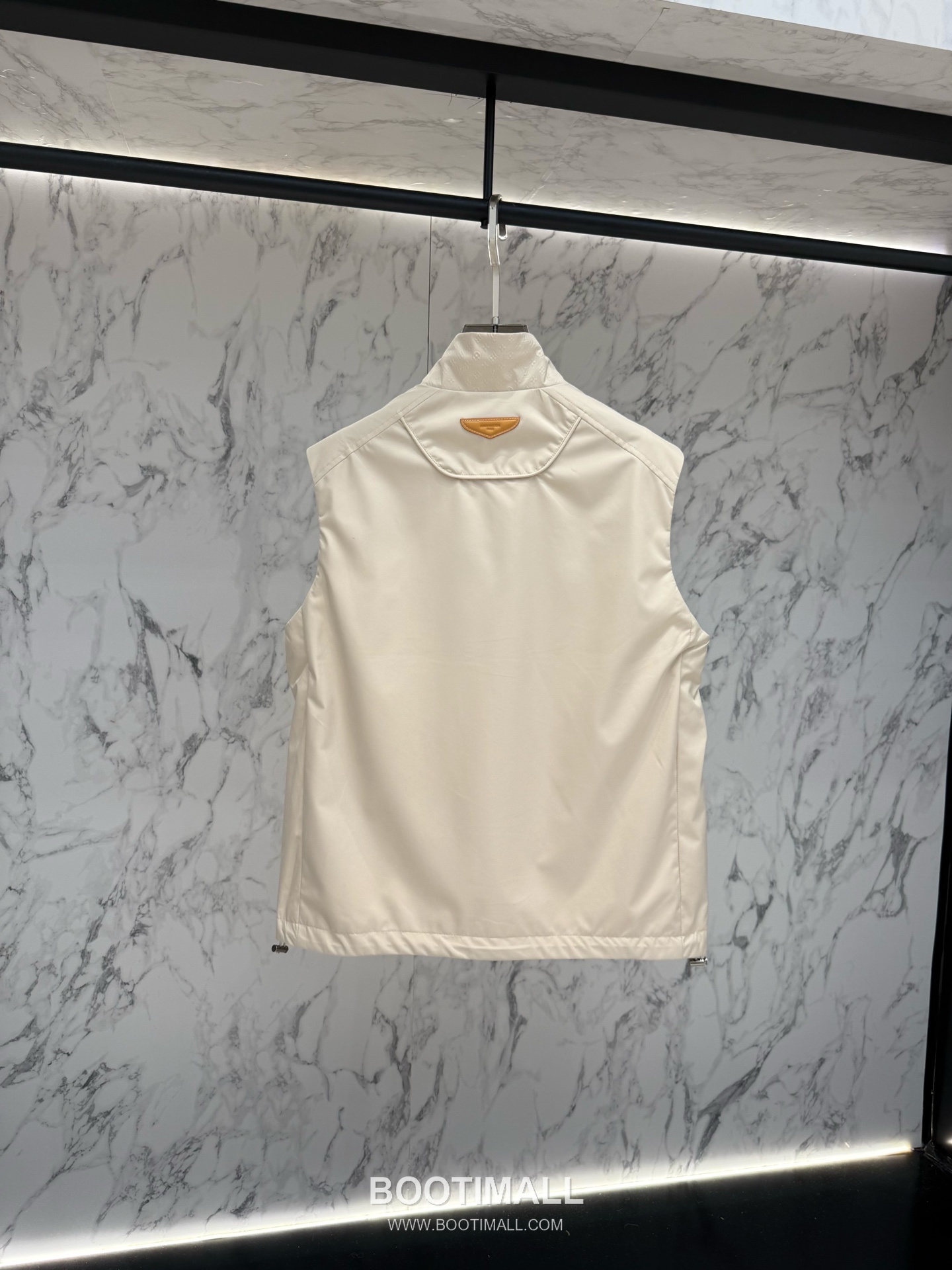 Louis Vuitton Monogram Hooded Jacket Black 루이비통 모노그램 후드 재킷 블랙 3