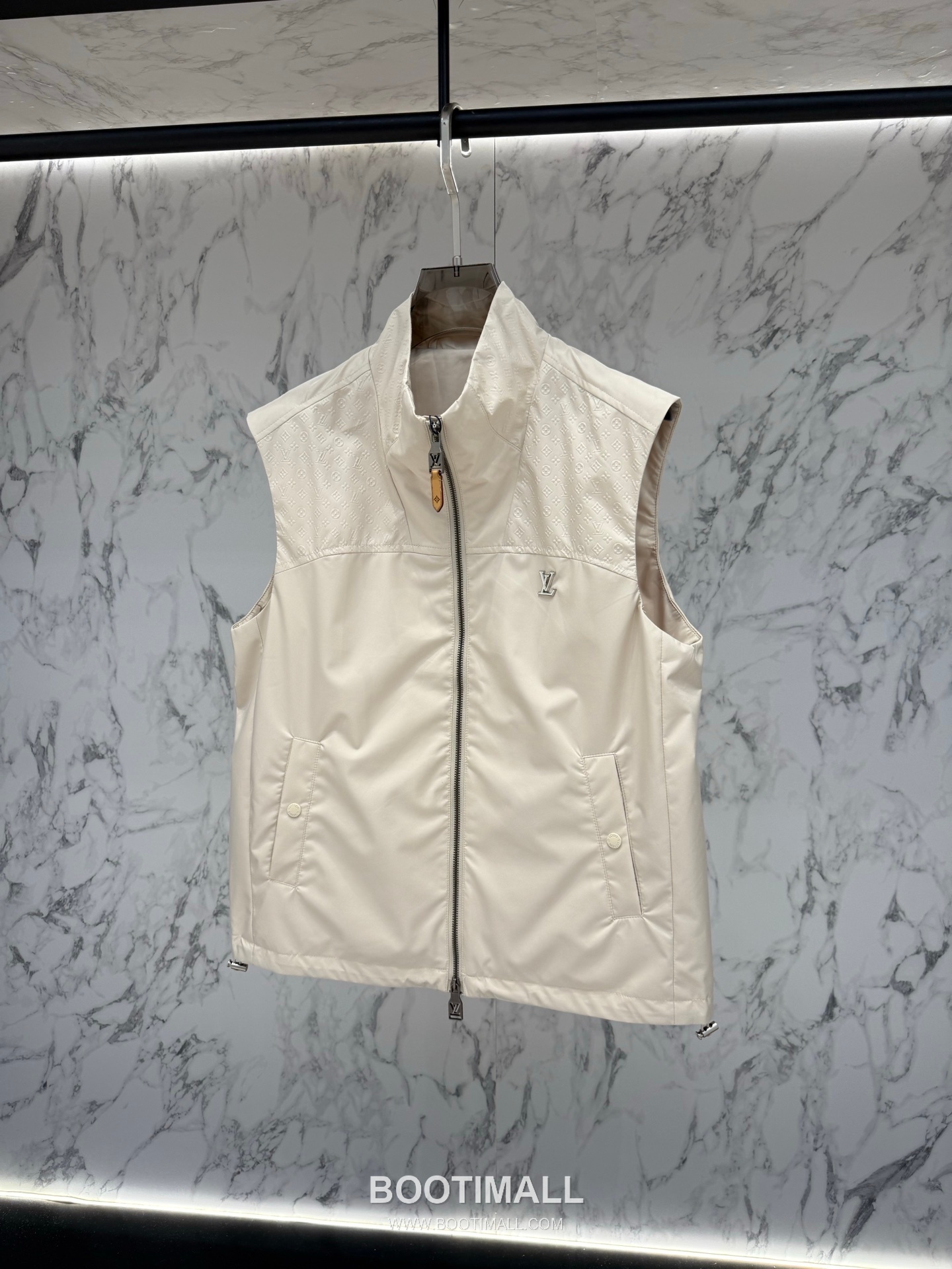 Louis Vuitton Monogram Hooded Jacket Black 루이비통 모노그램 후드 재킷 블랙 5