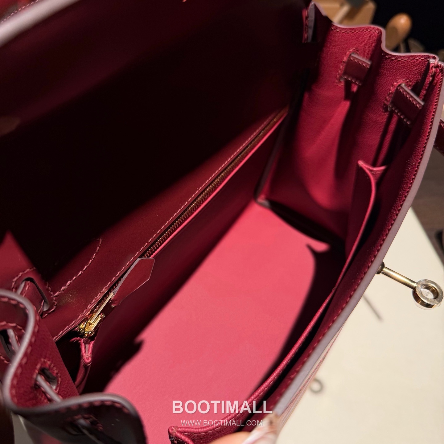 Hermes Kelly 28 Lambskin Leather Red Top Handle Bag 에르메스 켈리 28 램스킨 레더 레드 탑핸들백 28cm 12