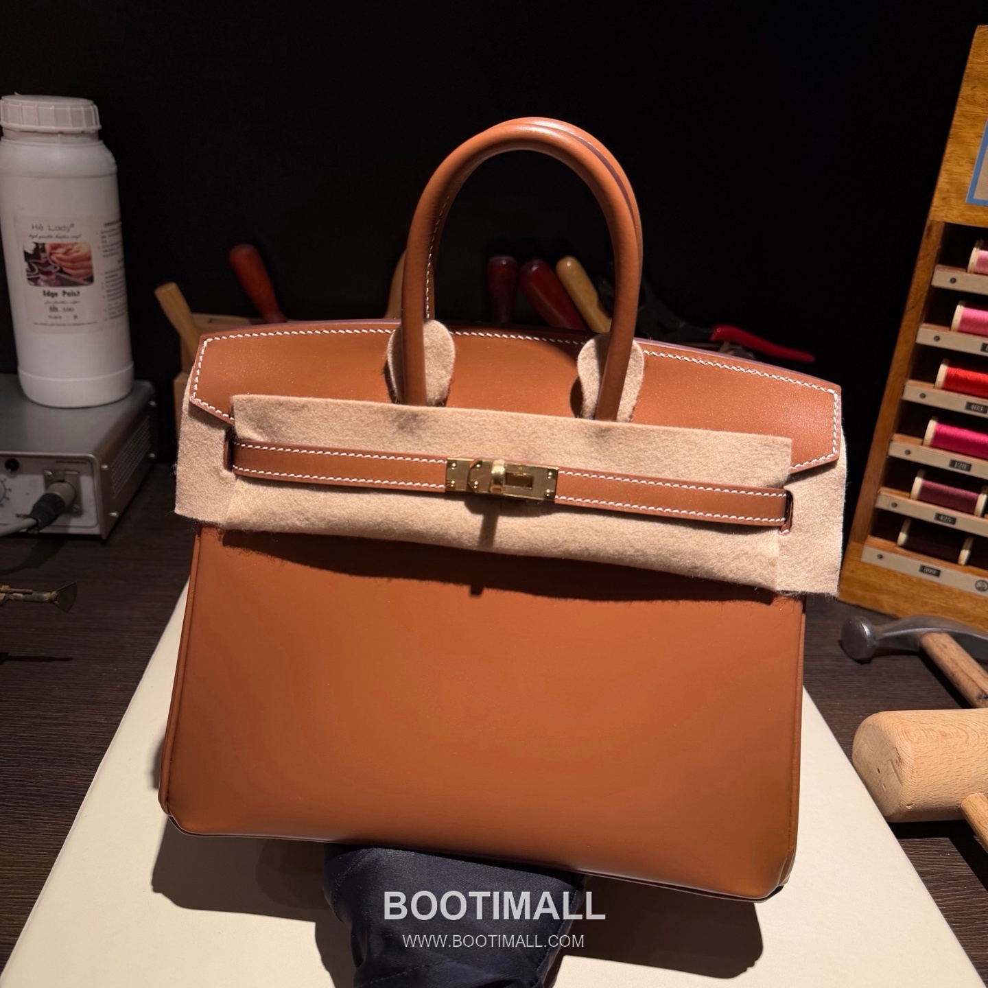 Hermès Birkin 25 Box Calfskin Leather Gold Top Handle Bag 에르메스 버킨 25 박스 카프스킨 레더 골드 탑핸들백 25cm 2