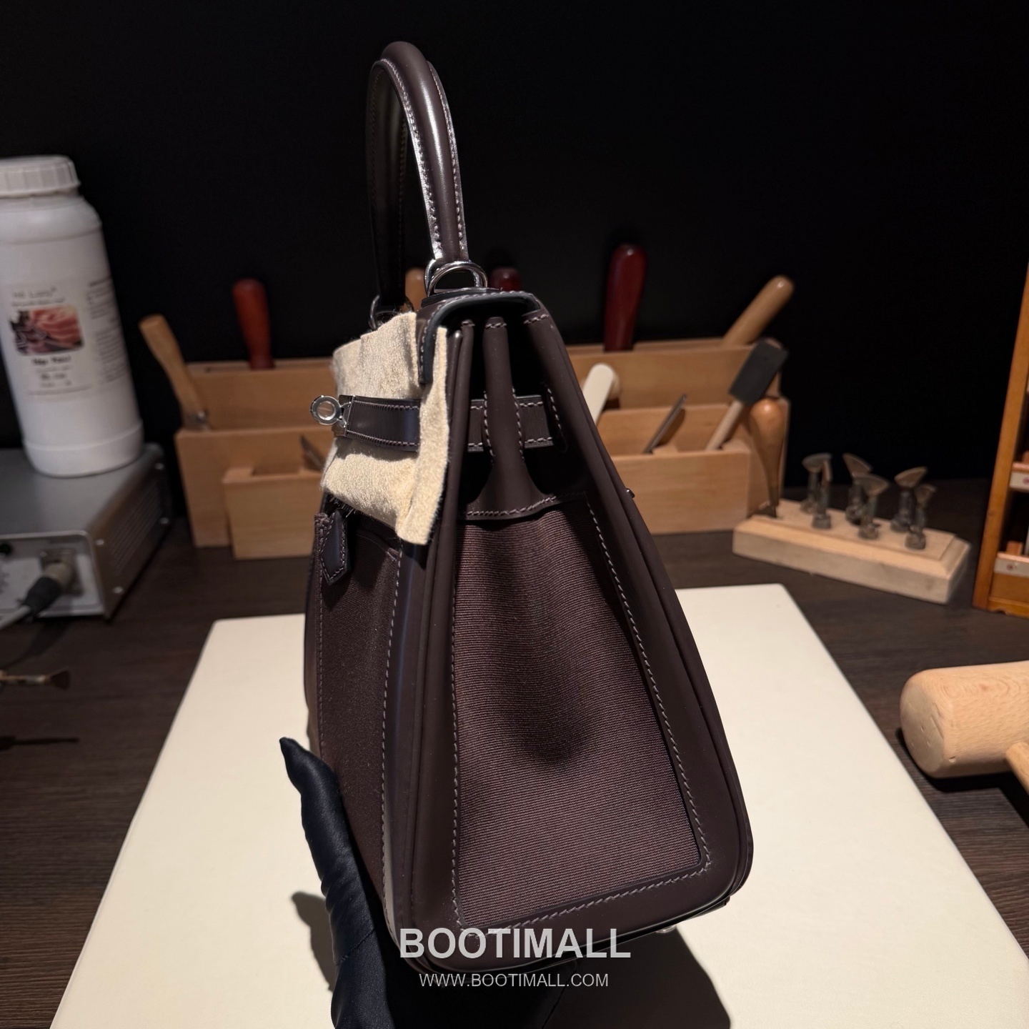 Hermès Kelly Lakis 28 Box Calfskin Leather Ebony Handbag 에르메스 켈리 라키스 28 박스 카프스킨 레더 에보니 핸드백 28cm 7