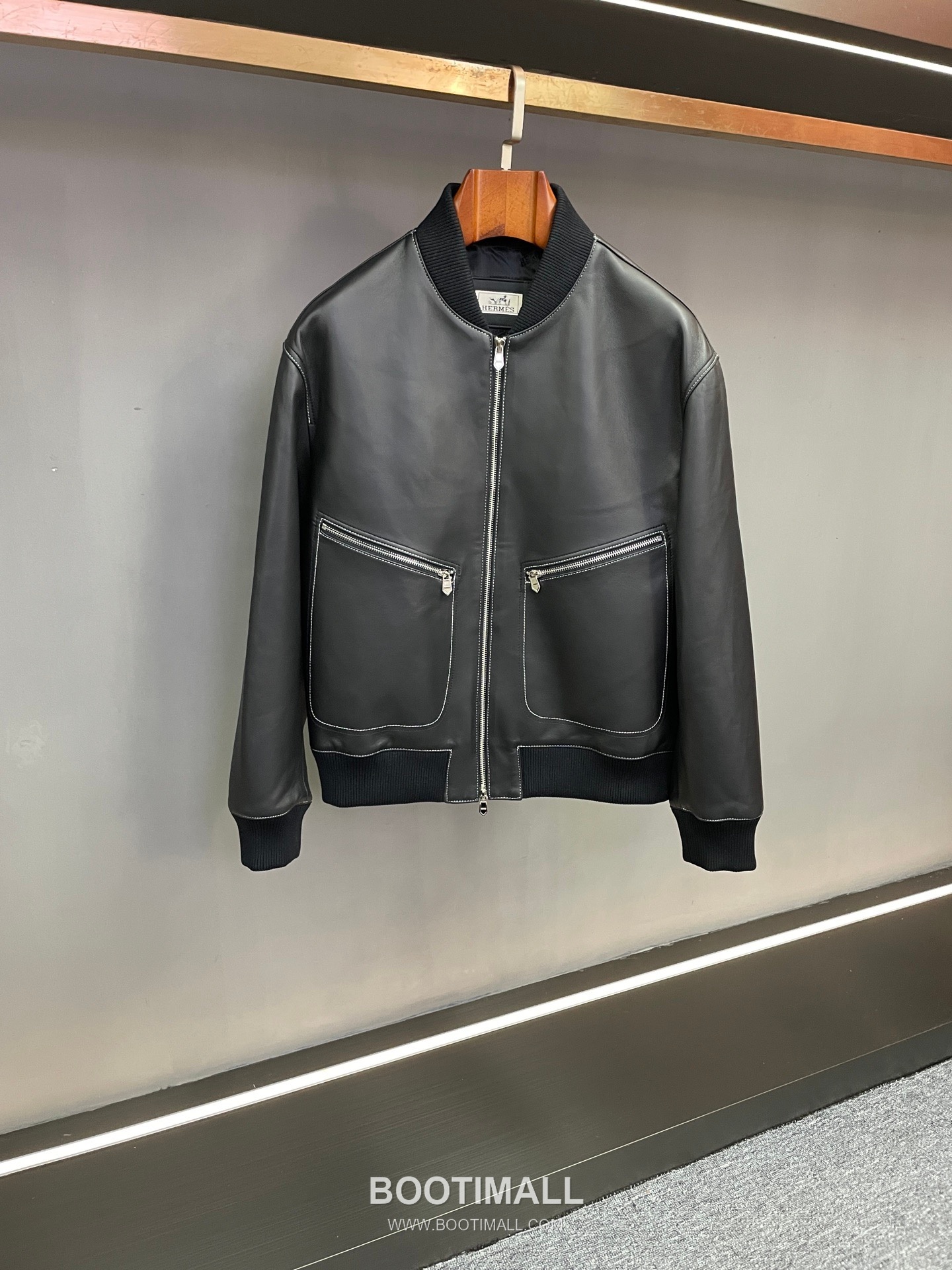 Hermes 2026 S/S Lambskin Blouson Black 에르메스 2026 S/S 램스킨 블루종 양가죽 블랙 16