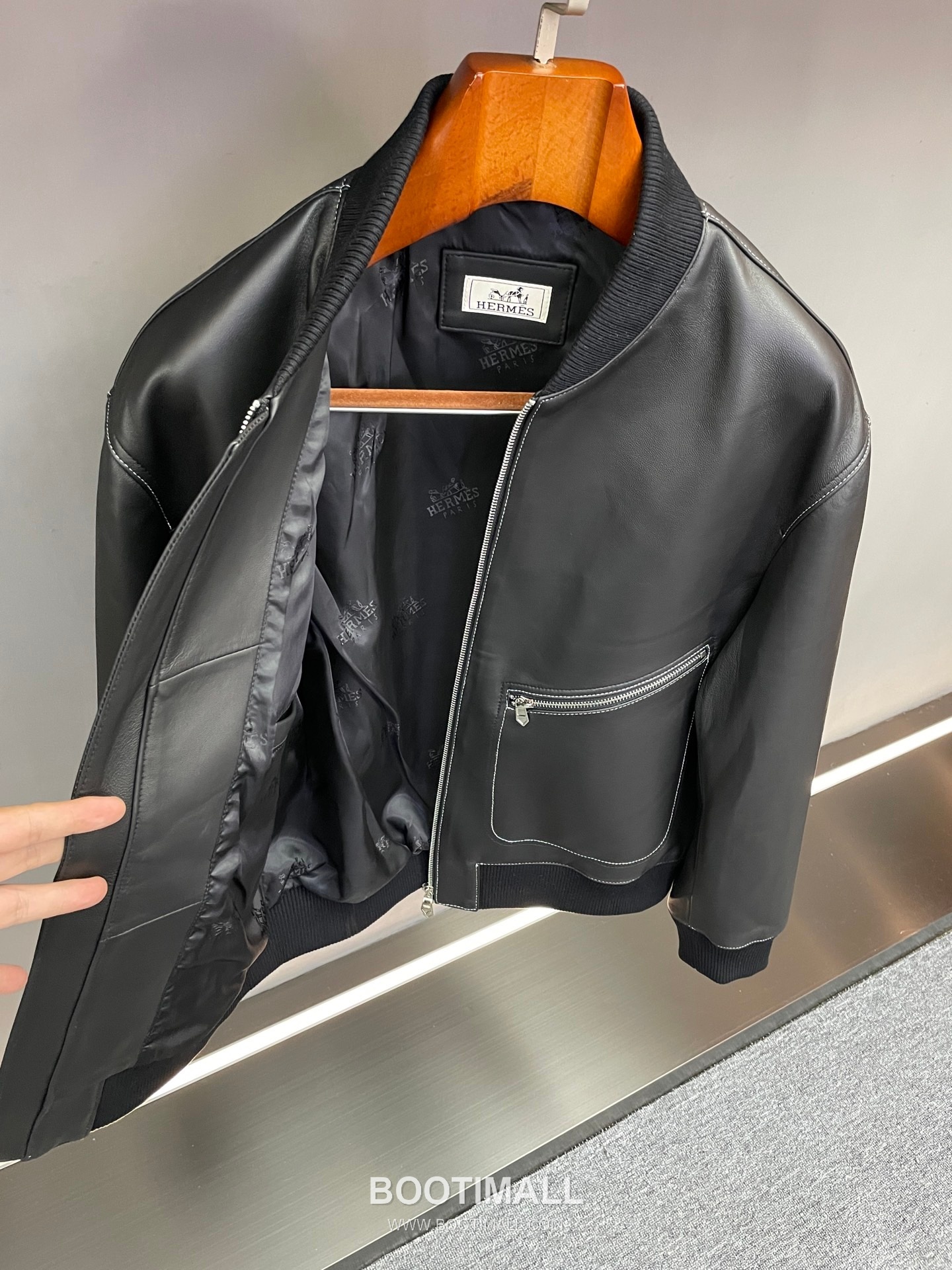 Hermes 2026 S/S Lambskin Blouson Black 에르메스 2026 S/S 램스킨 블루종 양가죽 블랙 18