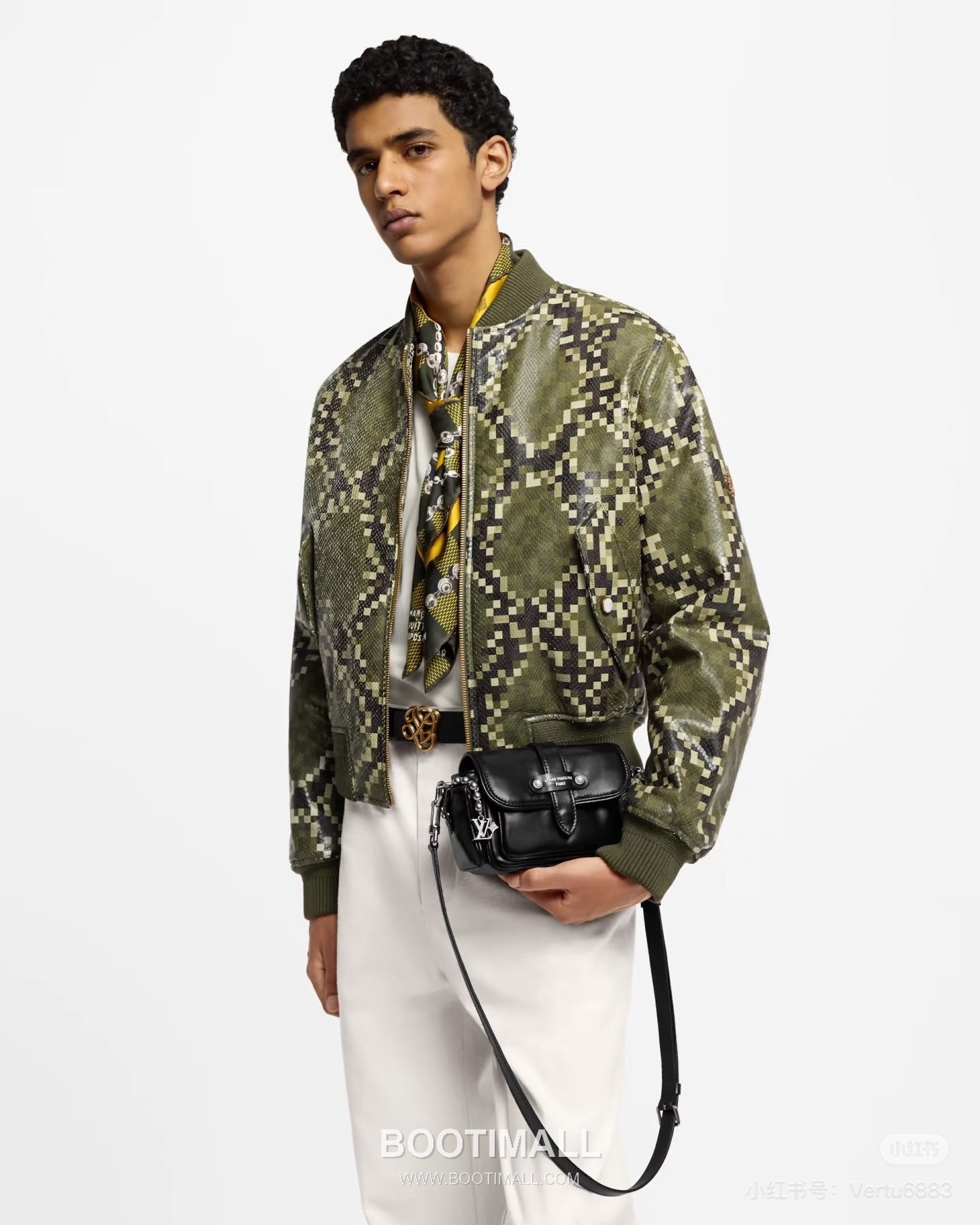 Louis Vuitton Snakeskin-Embossed Damier Leather Jacket Lambskin 루이비통 스네이크 엠보스드 다미에 가죽 재킷 양가죽 2