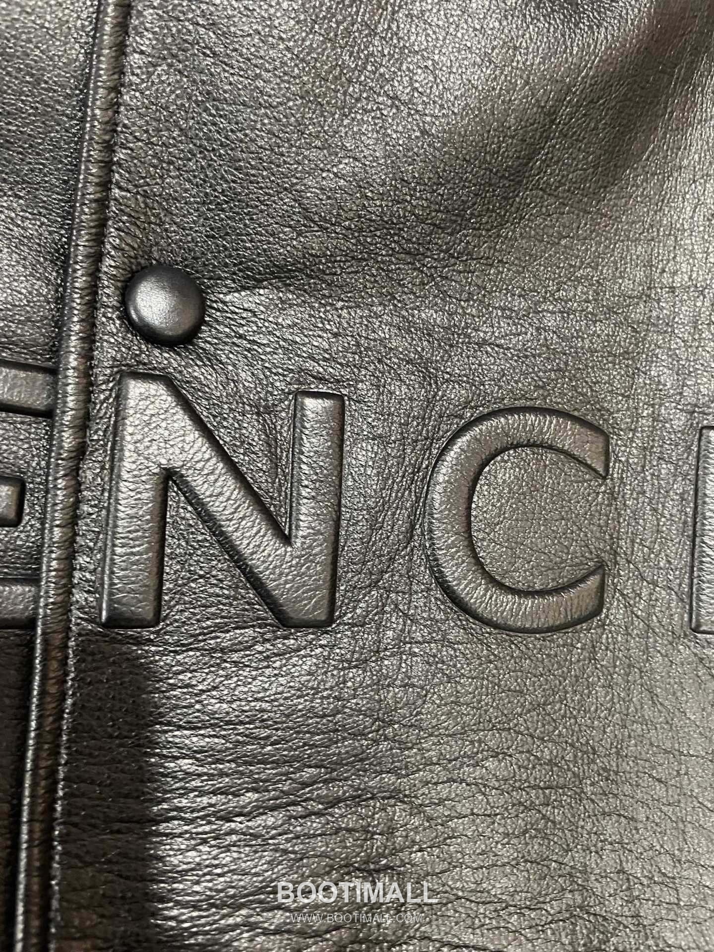 Givenchy Labyrinth Embossed Varsity Lambskin Black Jacket 지방시 라비린스 엠보스 바시티 양가죽 블랙 자켓 15