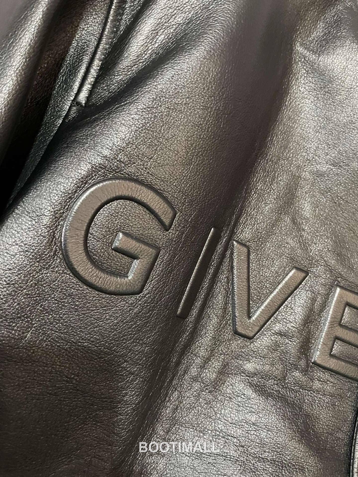 Givenchy Labyrinth Embossed Varsity Lambskin Black Jacket 지방시 라비린스 엠보스 바시티 양가죽 블랙 자켓 16