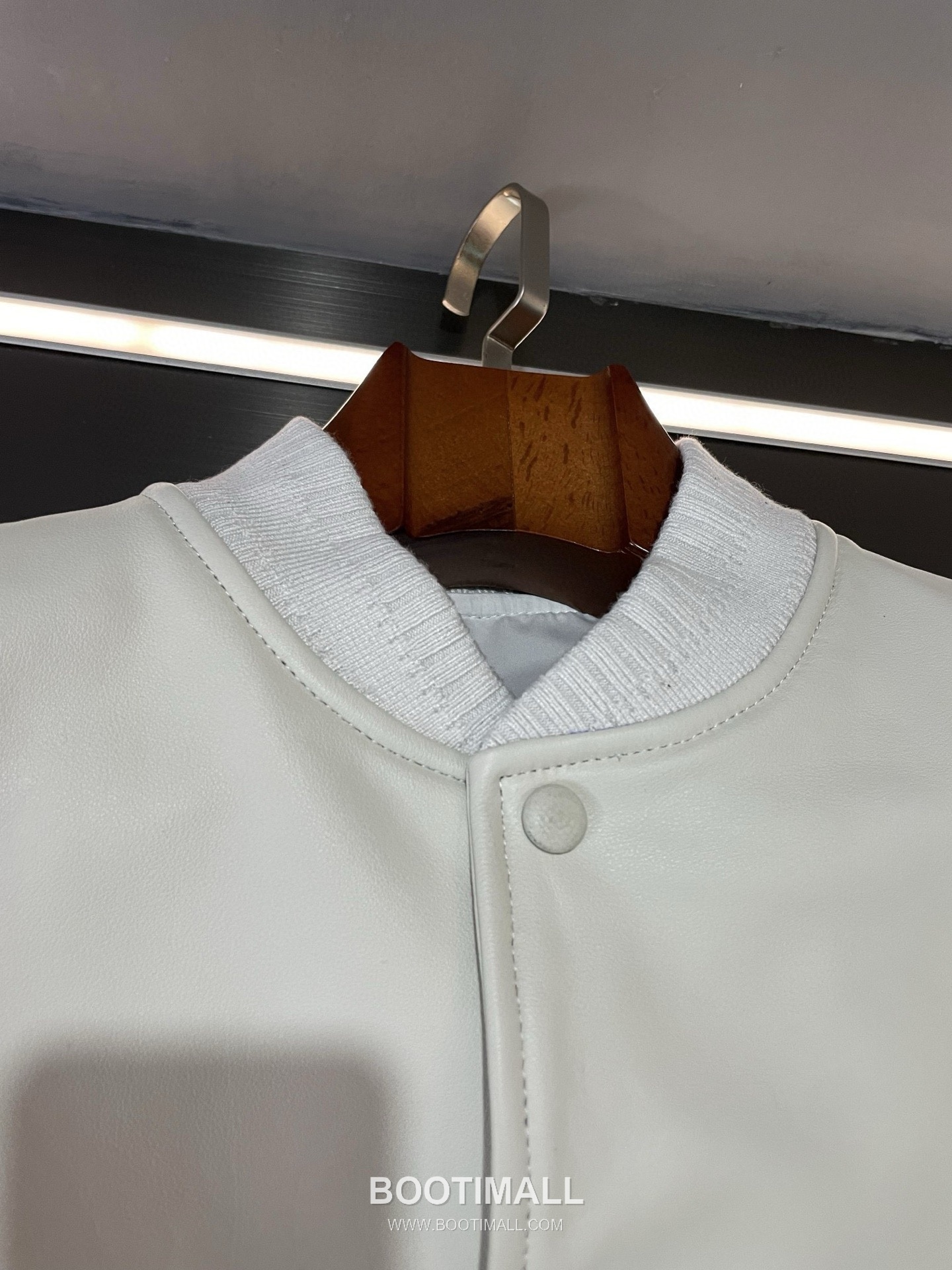 Givenchy Labyrinth Embossed Varsity Lambskin Black Jacket 지방시 라비린스 엠보스 바시티 양가죽 블랙 자켓 5