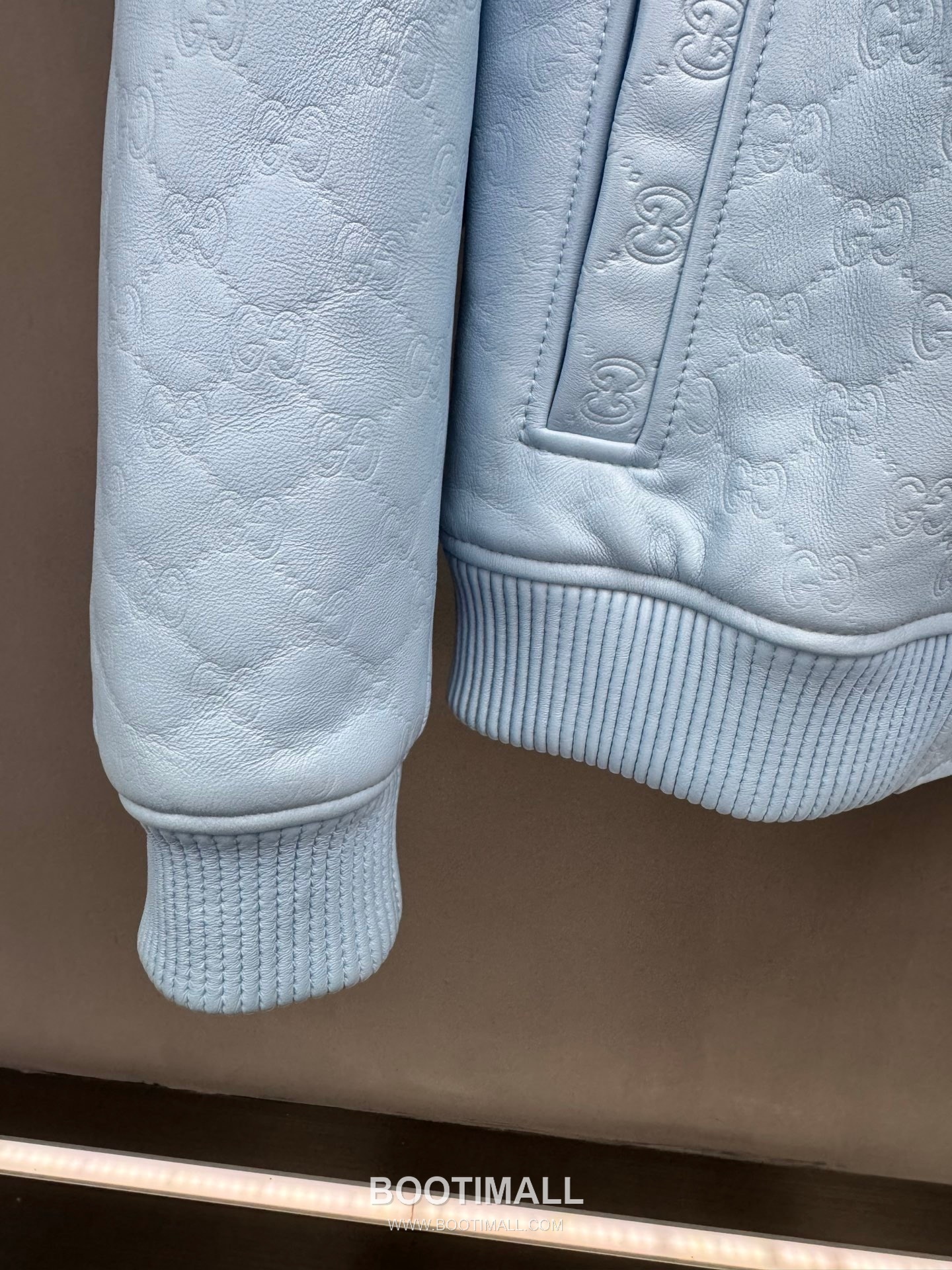 Gucci Double G Embossed Lambskin Jacket Blue 구찌 더블 G 엠보스드 램스킨 재킷 블루 25