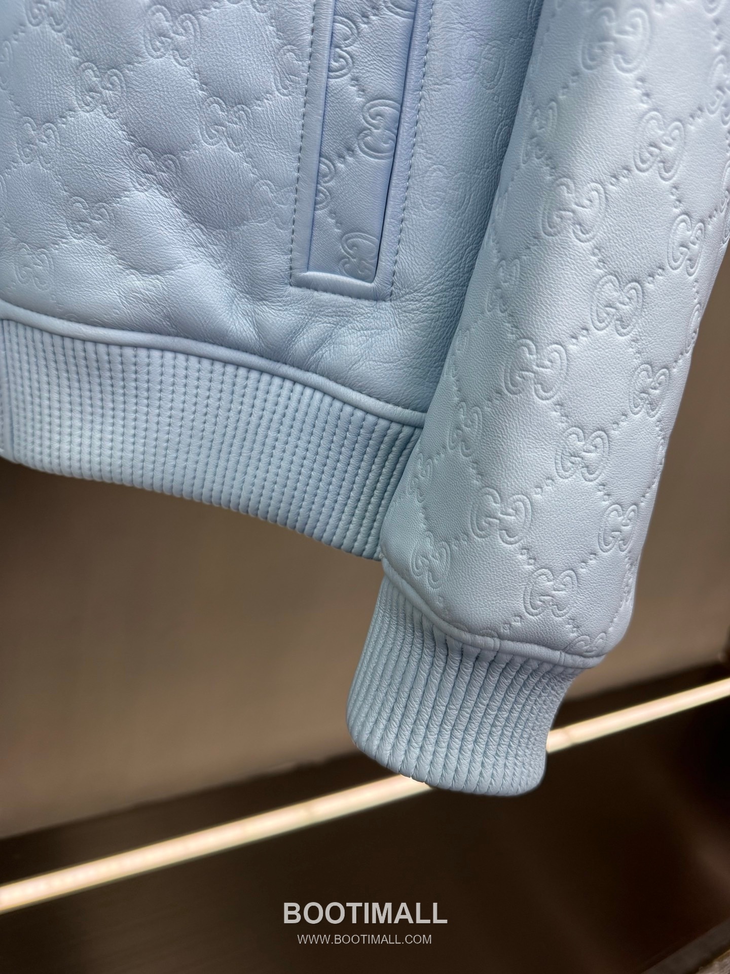 Gucci Double G Embossed Lambskin Jacket Blue 구찌 더블 G 엠보스드 램스킨 재킷 블루 28