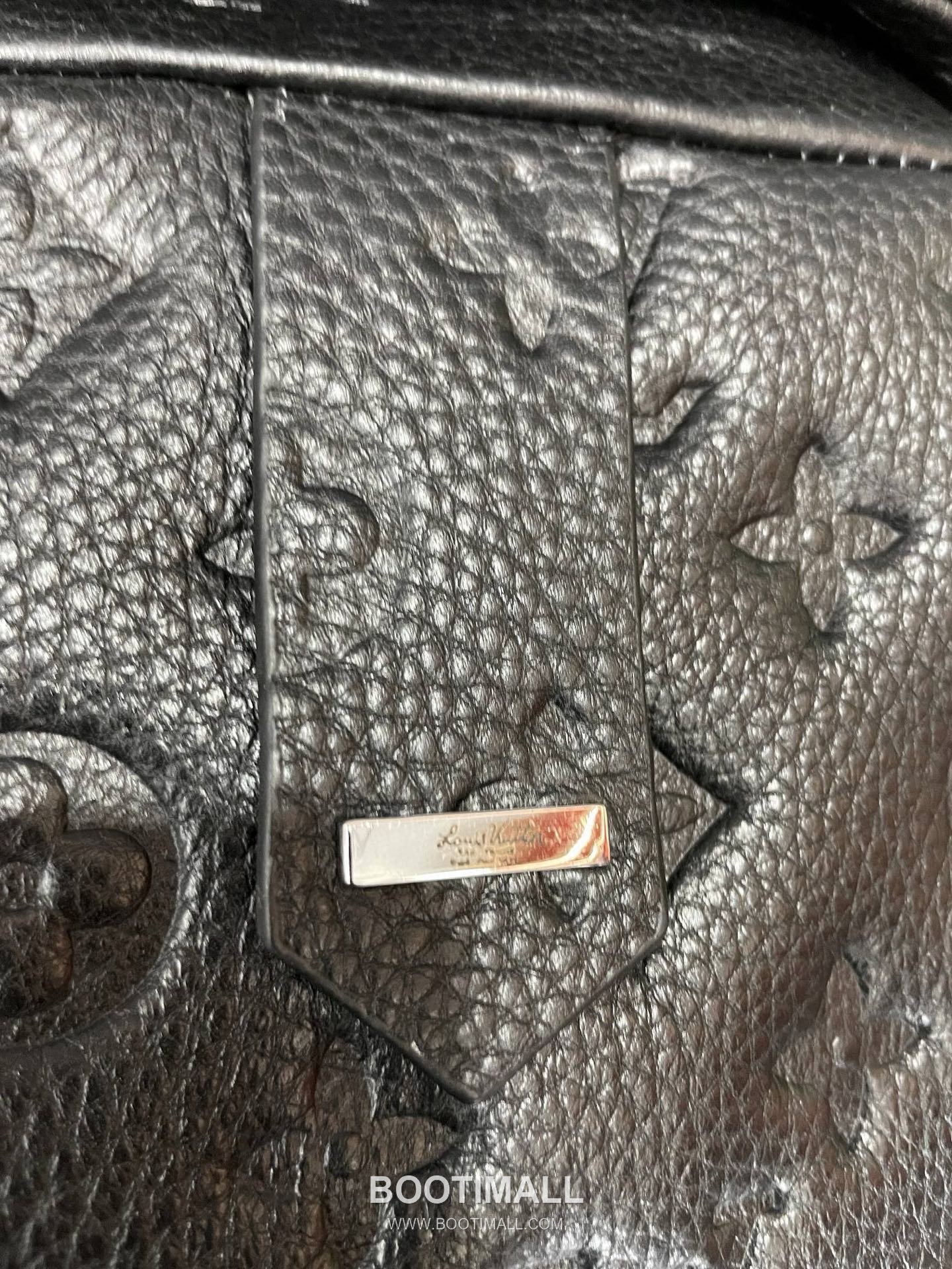 Louis Vuitton Monogram Embossed Leather Jacket Calfskin 루이비통 모노그램 엠보스드 레더 재킷 송아지가죽 6