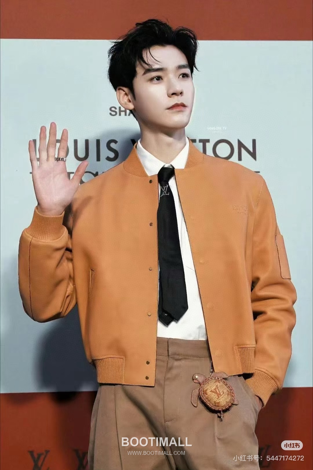 Louis Vuitton Remember the Future Calfskin Outerwear Yellow Jacket 루이비통 리멤버 더 퓨처 카프스킨 아우터 송아지가죽 옐로우 자켓 8