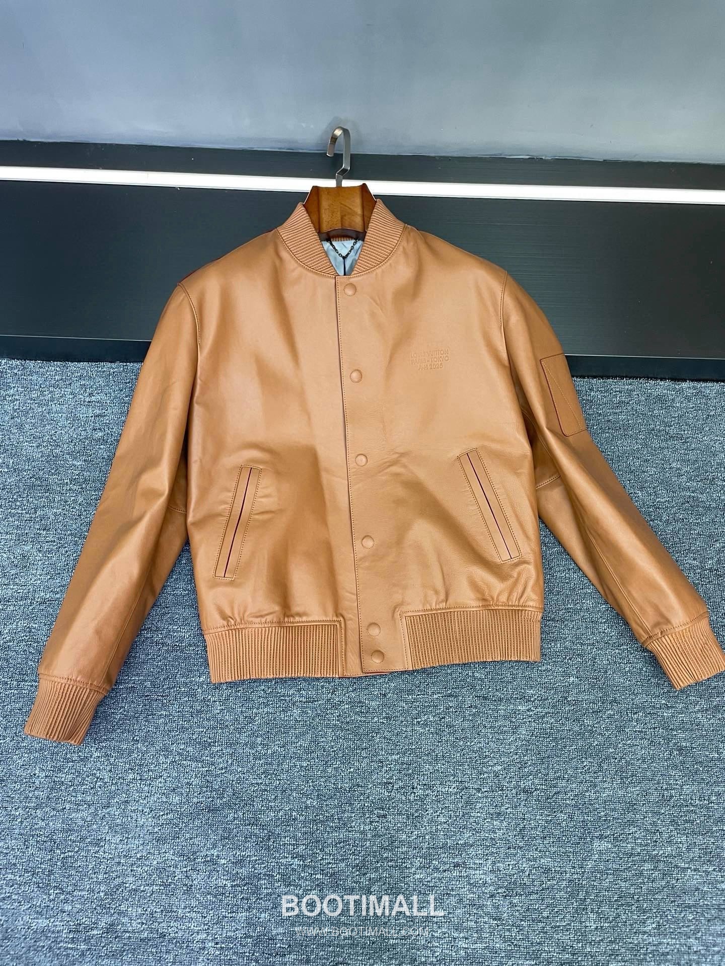 Louis Vuitton Remember the Future Calfskin Outerwear Yellow Jacket 루이비통 리멤버 더 퓨처 카프스킨 아우터 송아지가죽 옐로우 자켓 9