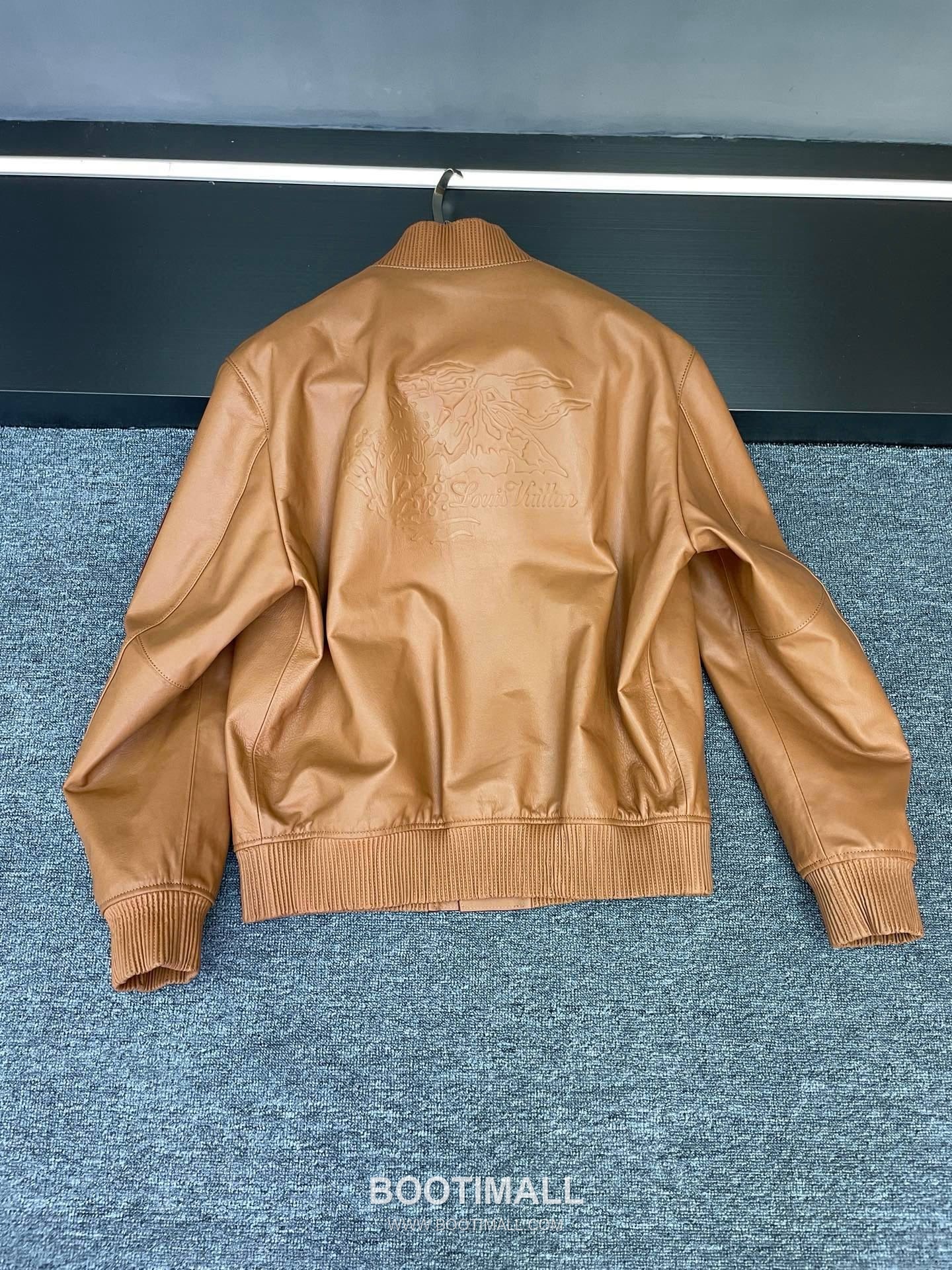 Louis Vuitton Remember the Future Calfskin Outerwear Yellow Jacket 루이비통 리멤버 더 퓨처 카프스킨 아우터 송아지가죽 옐로우 자켓 10