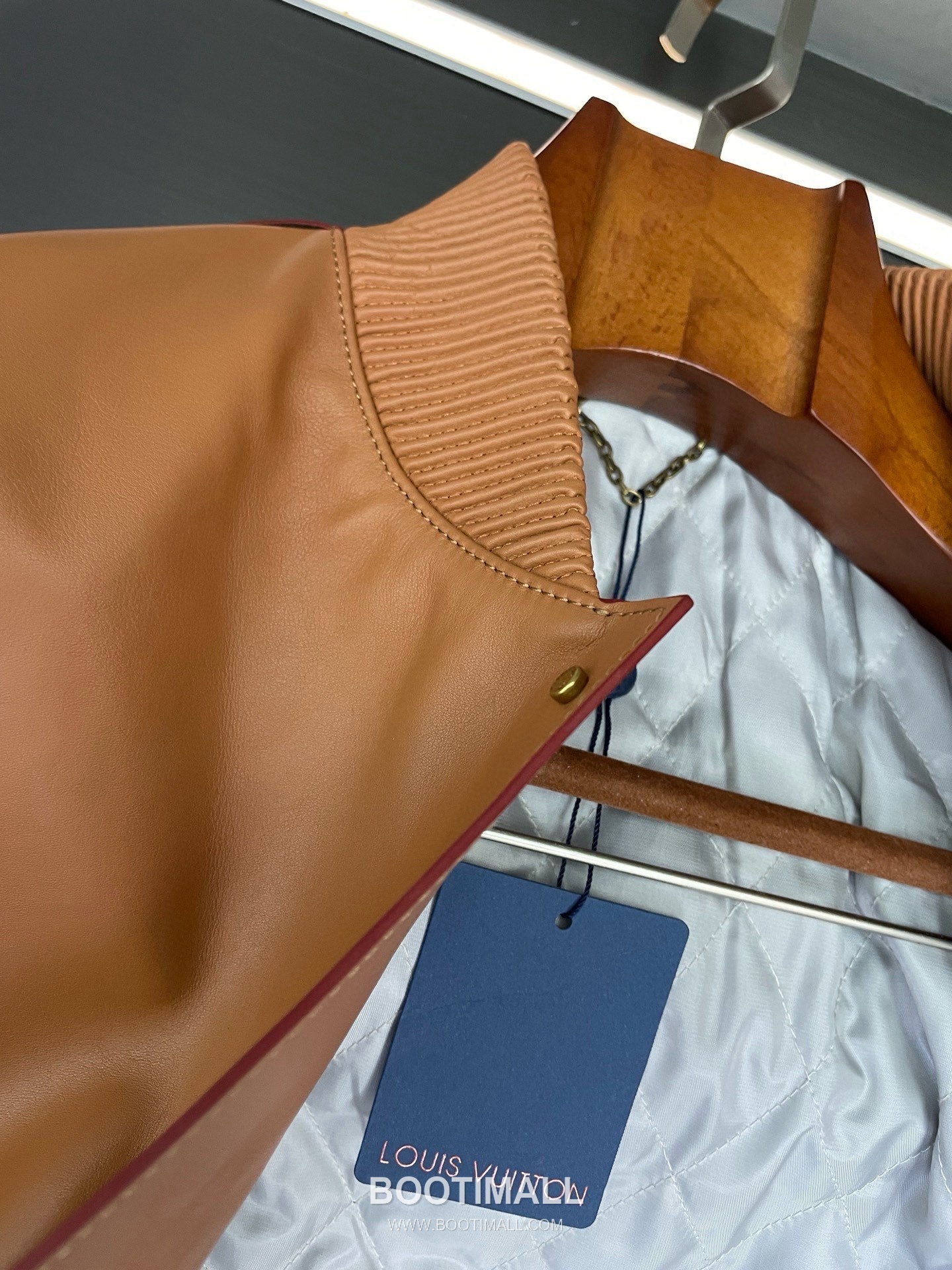 Louis Vuitton Remember the Future Calfskin Outerwear Yellow Jacket 루이비통 리멤버 더 퓨처 카프스킨 아우터 송아지가죽 옐로우 자켓 17